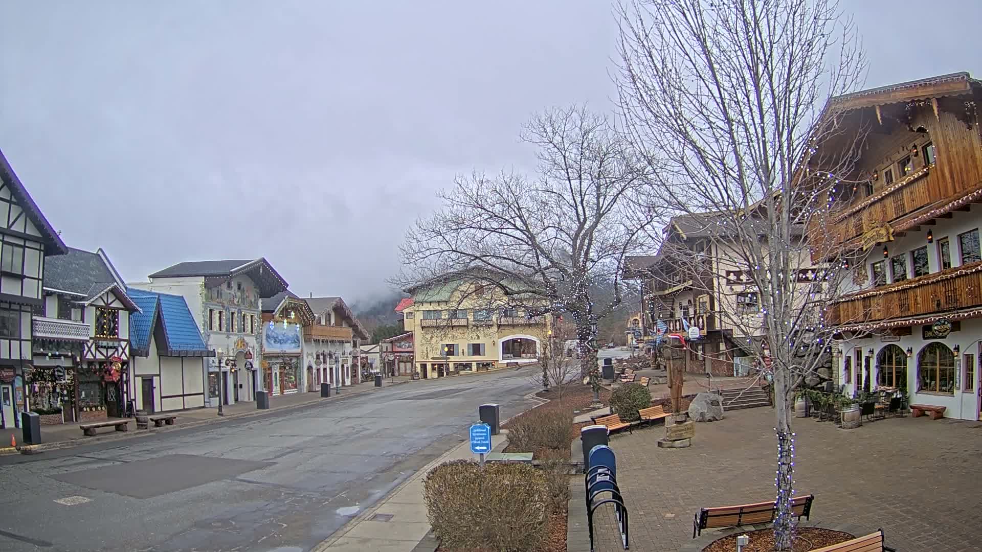 Leavenworth Village Downtown  Live Cam - Leavenworth, Chelan, Washington, USA