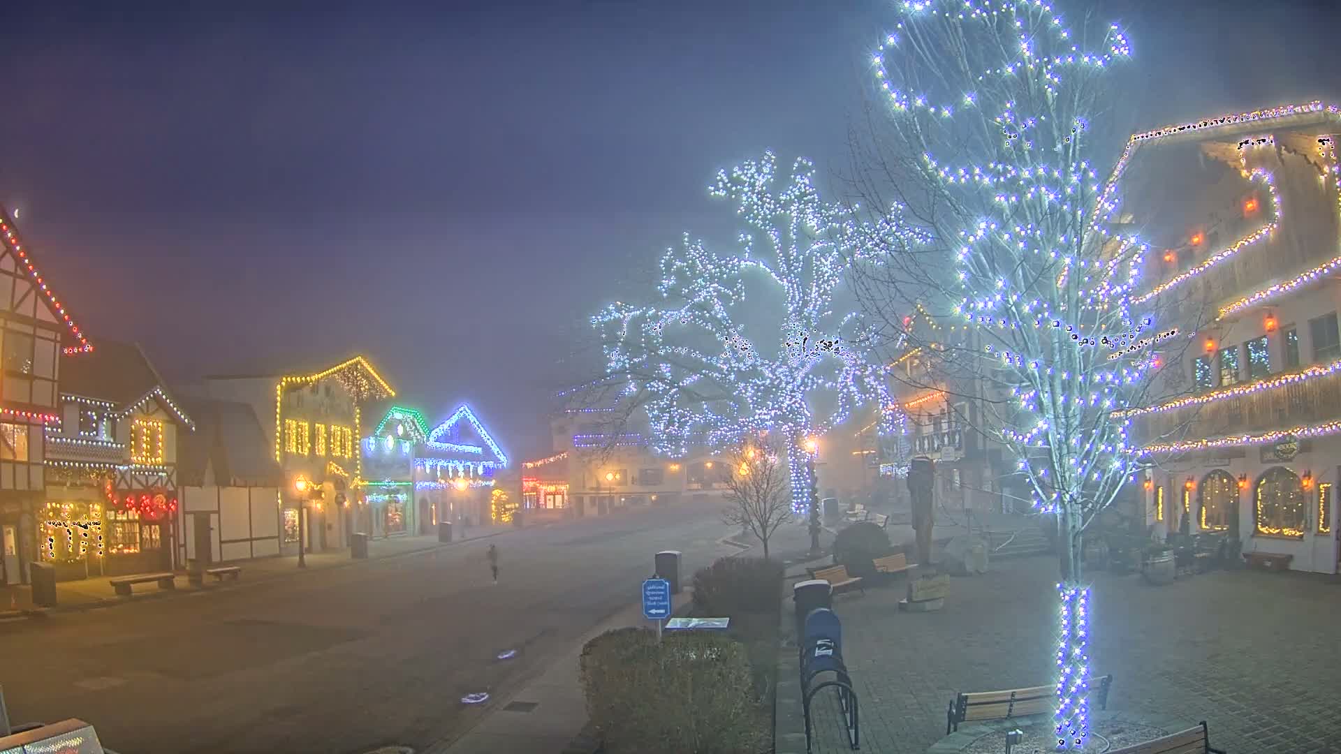 Leavenworth Village Downtown  Live Cam - Leavenworth, Chelan, Washington, USA