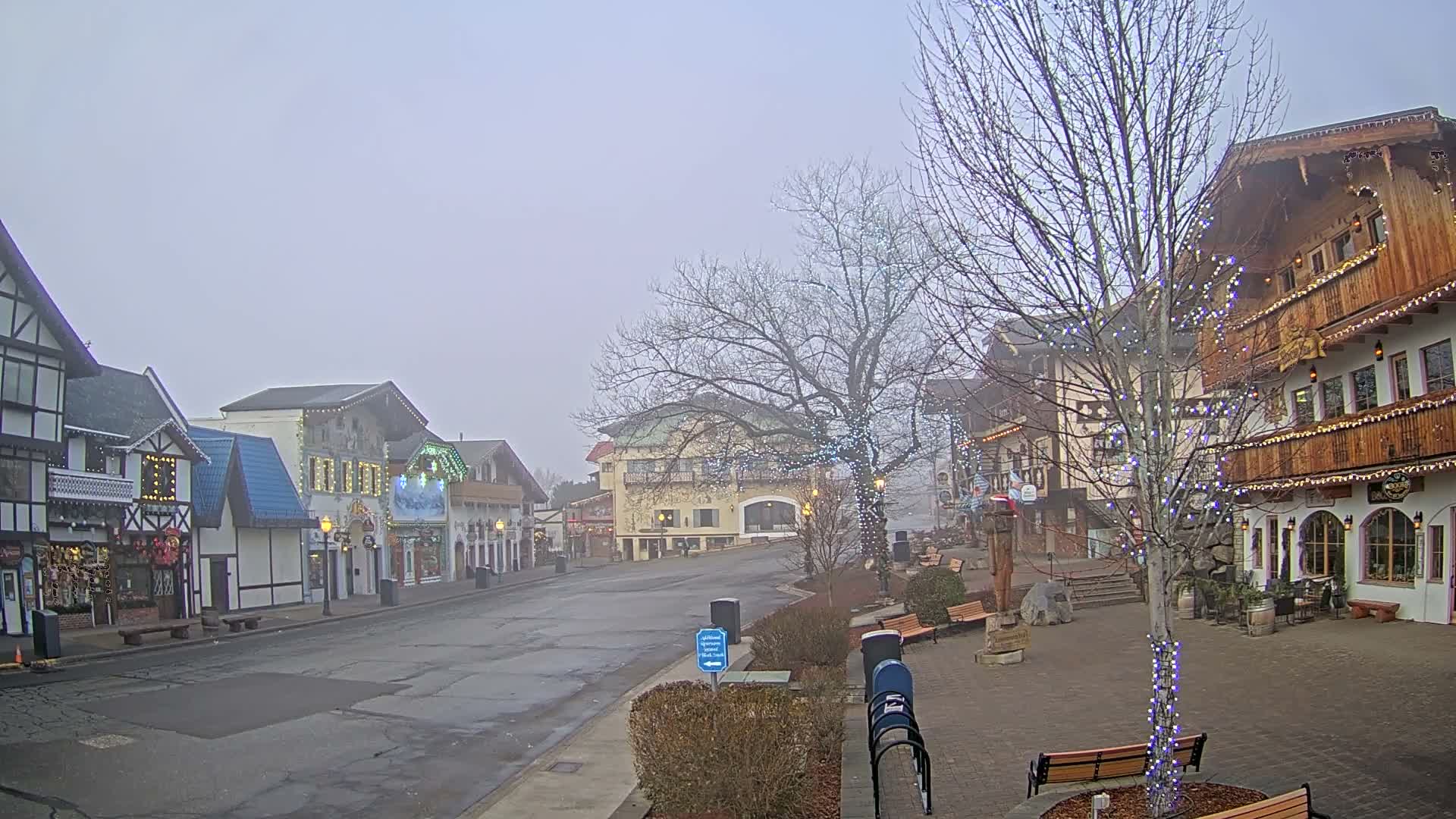 Leavenworth Village Downtown  Live Cam - Leavenworth, Chelan, Washington, USA