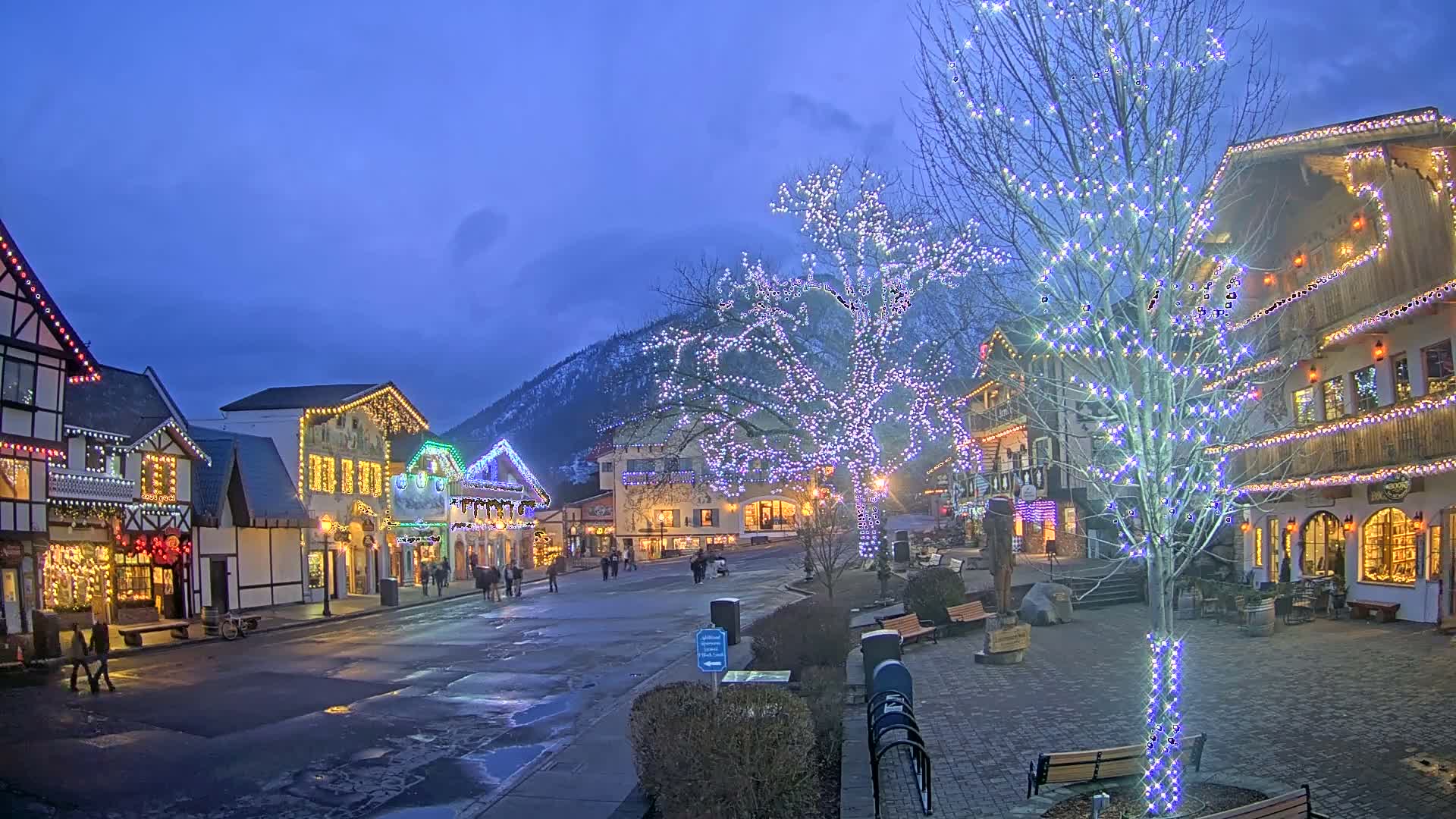 Leavenworth Village Downtown  Live Cam - Leavenworth, Chelan, Washington, USA