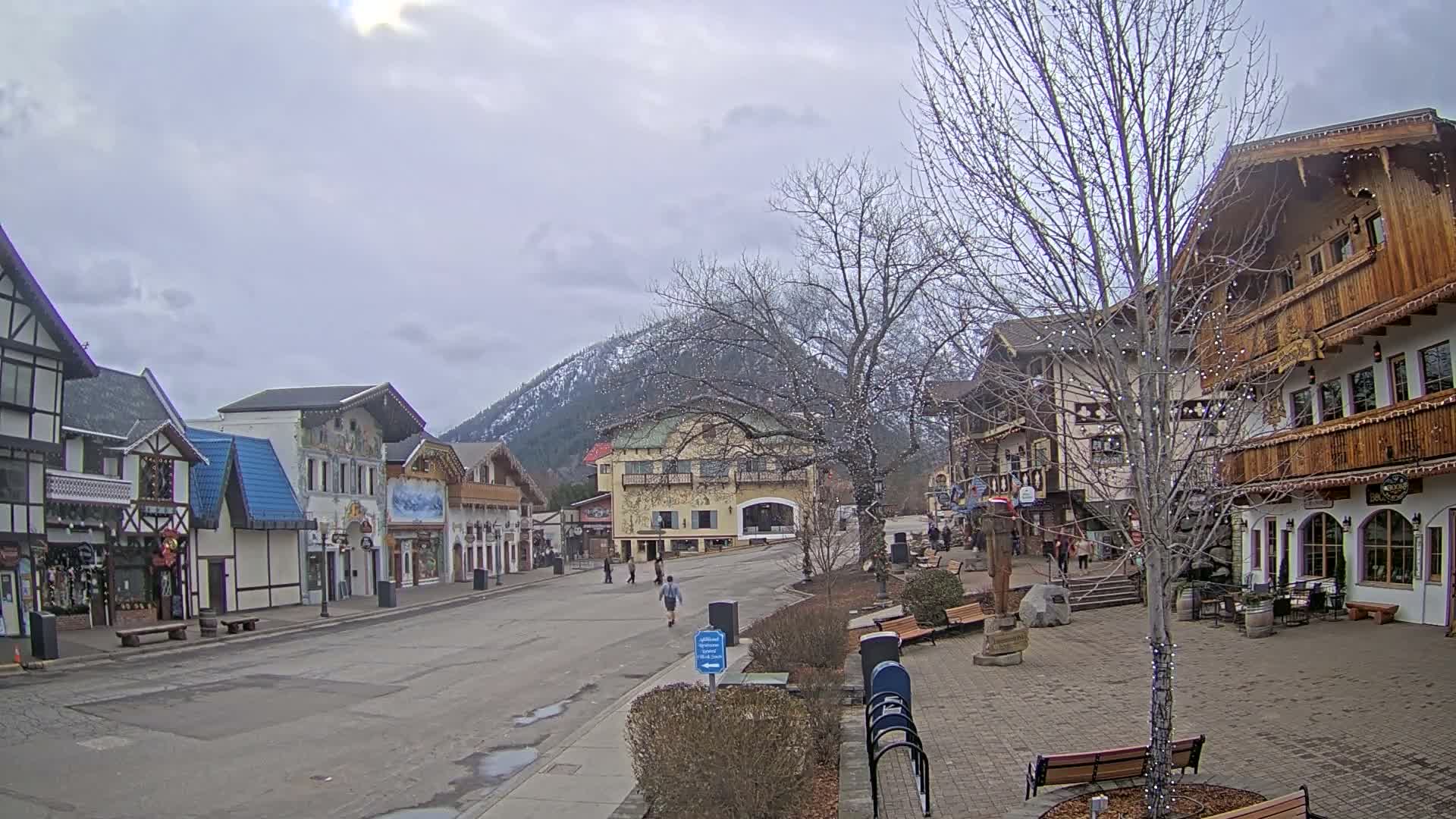 Leavenworth Village Downtown  Live Cam - Leavenworth, Chelan, Washington, USA