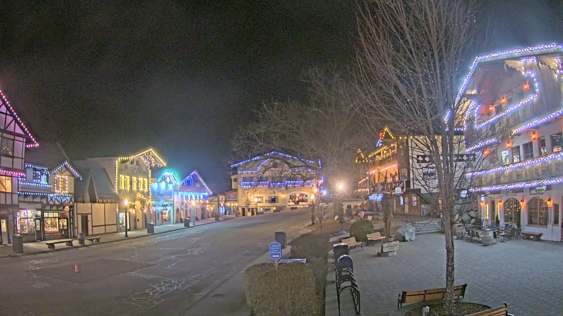 Leavenworth Village Downtown  Live Cam - Leavenworth, Chelan, Washington, USA