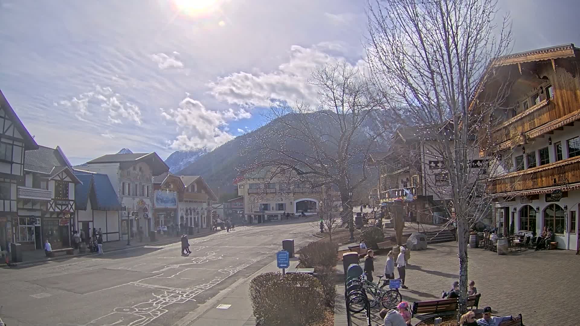 Leavenworth Village Downtown  Live Cam - Leavenworth, Chelan, Washington, USA