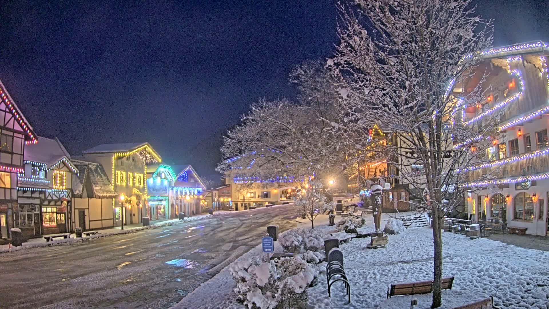 Leavenworth Village Downtown  Live Cam - Leavenworth, Chelan, Washington, USA