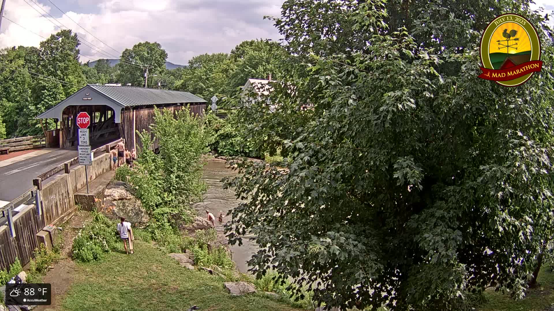 Waitsfield, Mad River Valley Great Eddy Covered Bridge Live Cam -Waitsfield, Washington County, Vermont, USA