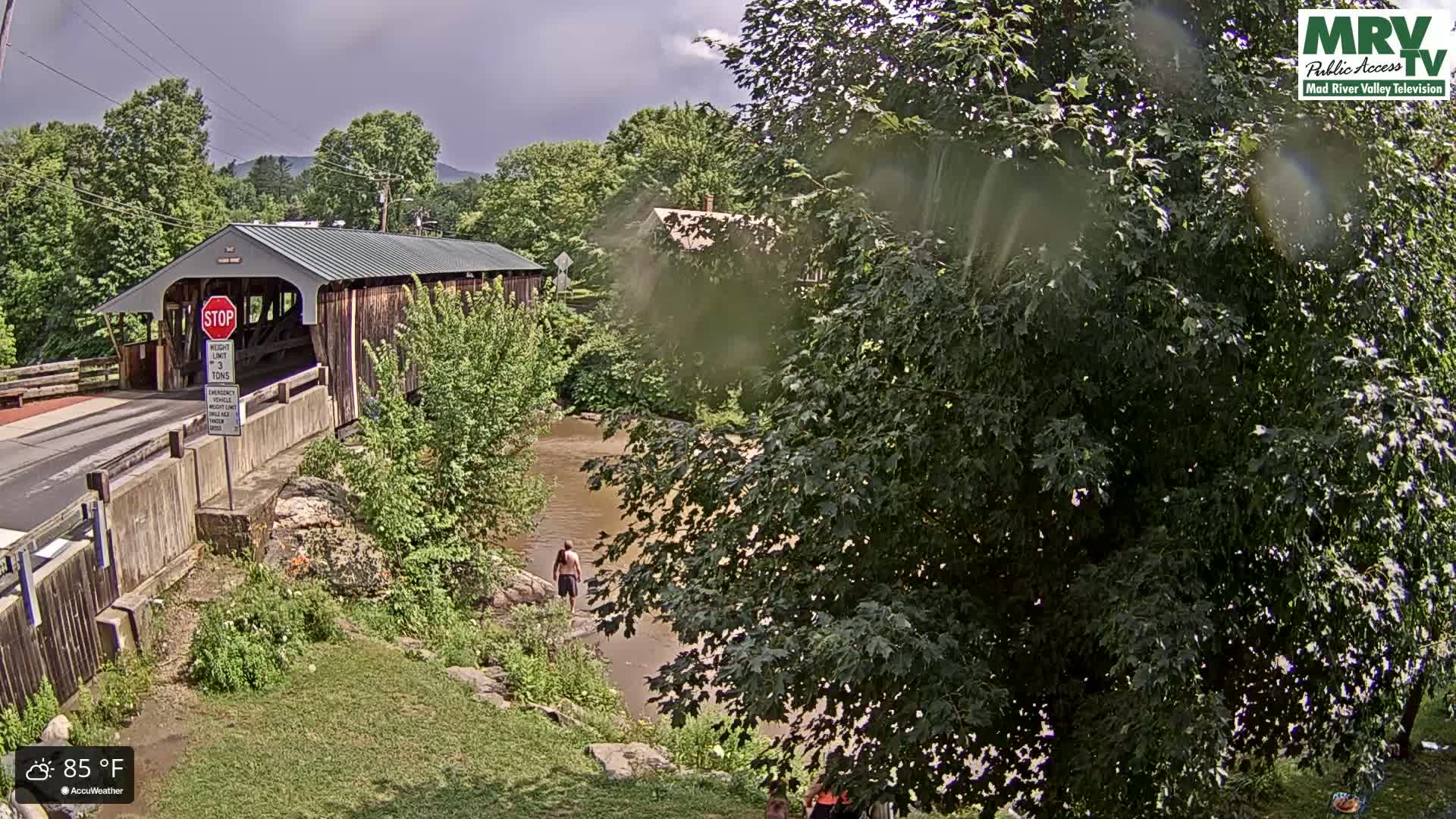 Waitsfield, Mad River Valley Great Eddy Covered Bridge Live Cam -Waitsfield, Washington County, Vermont, USA