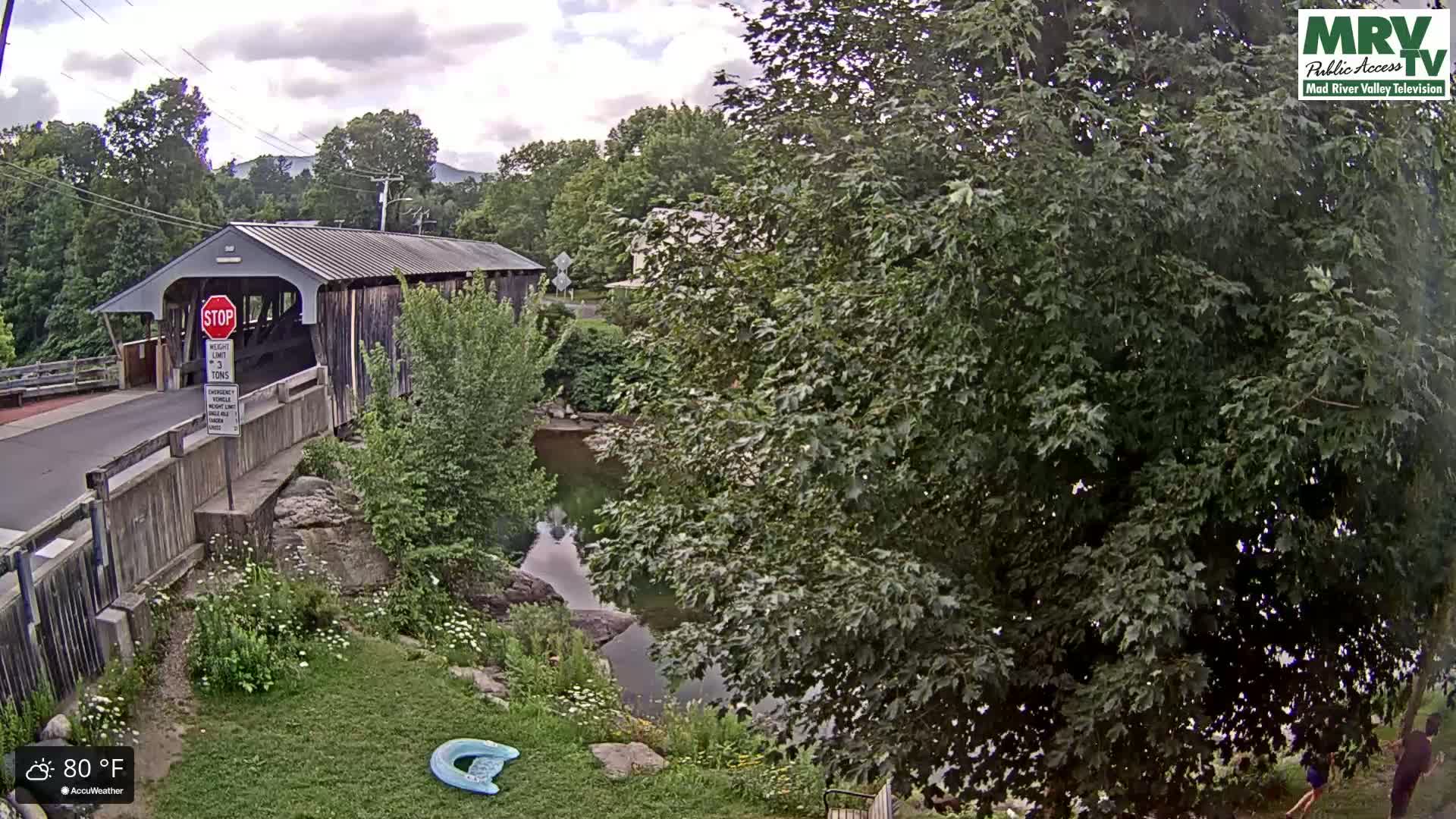 Waitsfield, Mad River Valley Great Eddy Covered Bridge Live Cam -Waitsfield, Washington County, Vermont, USA