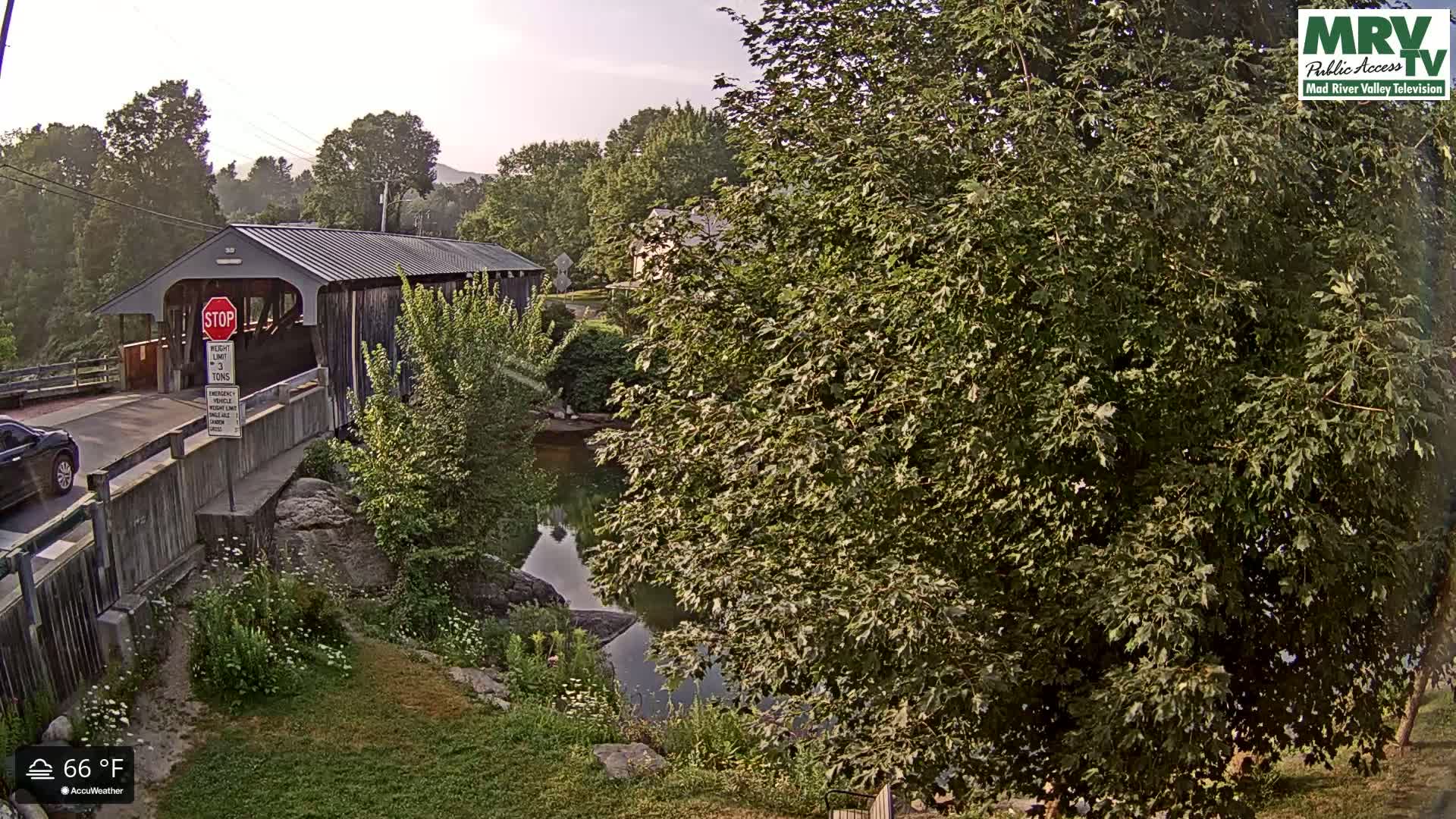 Waitsfield, Mad River Valley Great Eddy Covered Bridge Live Cam -Waitsfield, Washington County, Vermont, USA