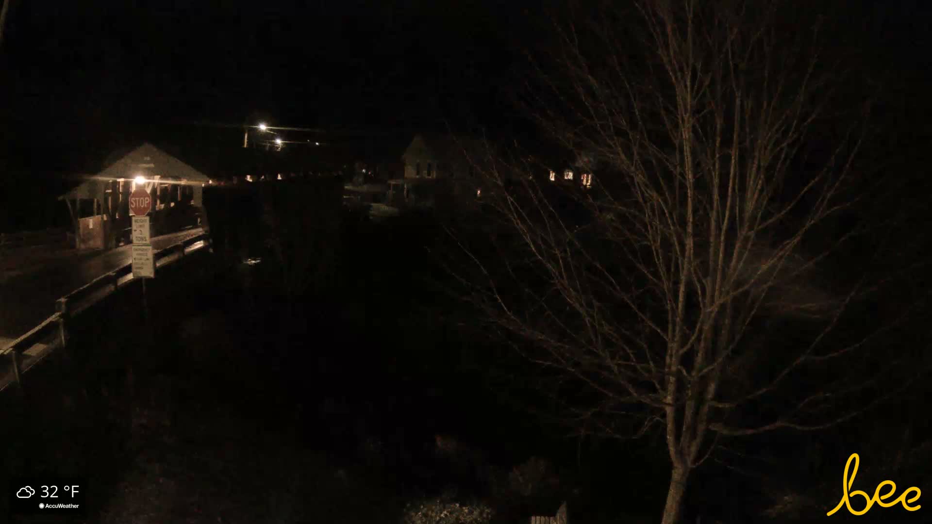 Waitsfield, Mad River Valley Great Eddy Covered Bridge Live Cam -Waitsfield, Washington County, Vermont, USA