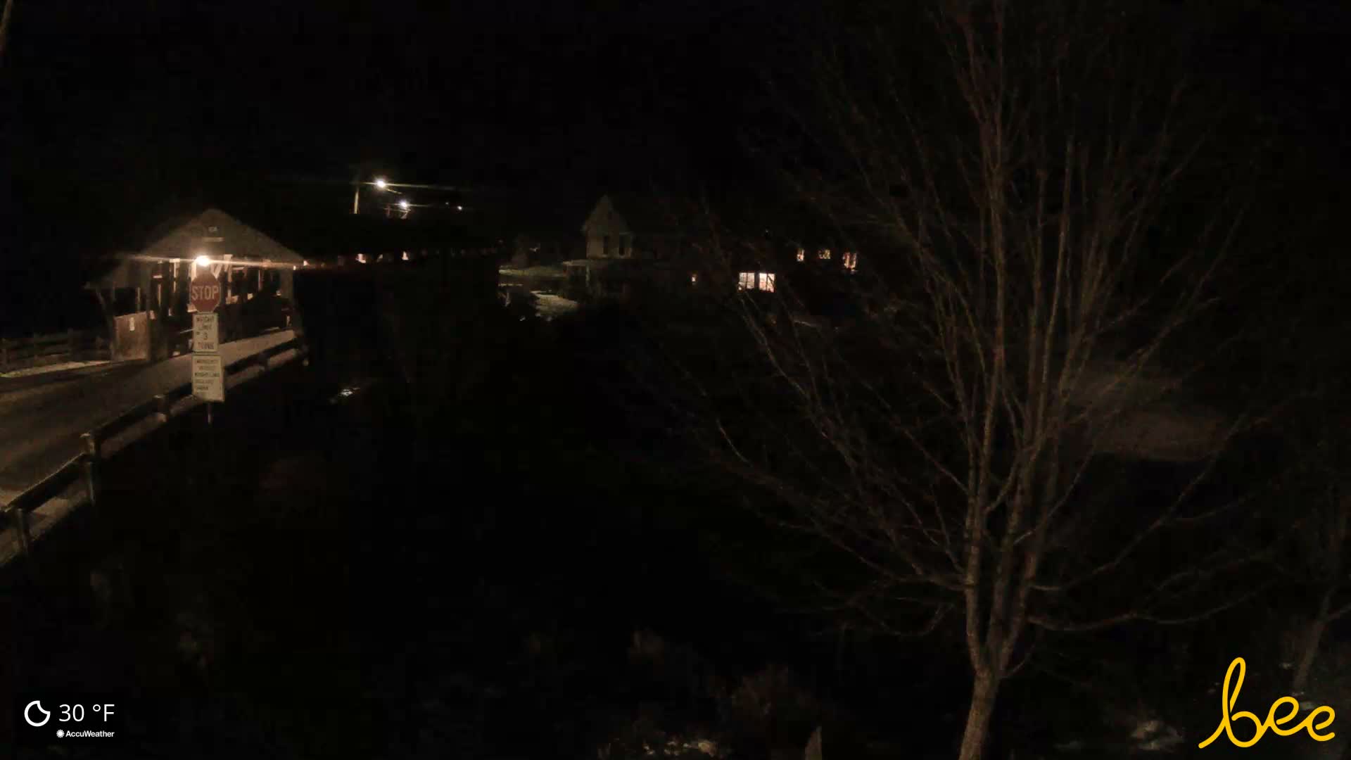 Waitsfield, Mad River Valley Great Eddy Covered Bridge Live Cam -Waitsfield, Washington County, Vermont, USA