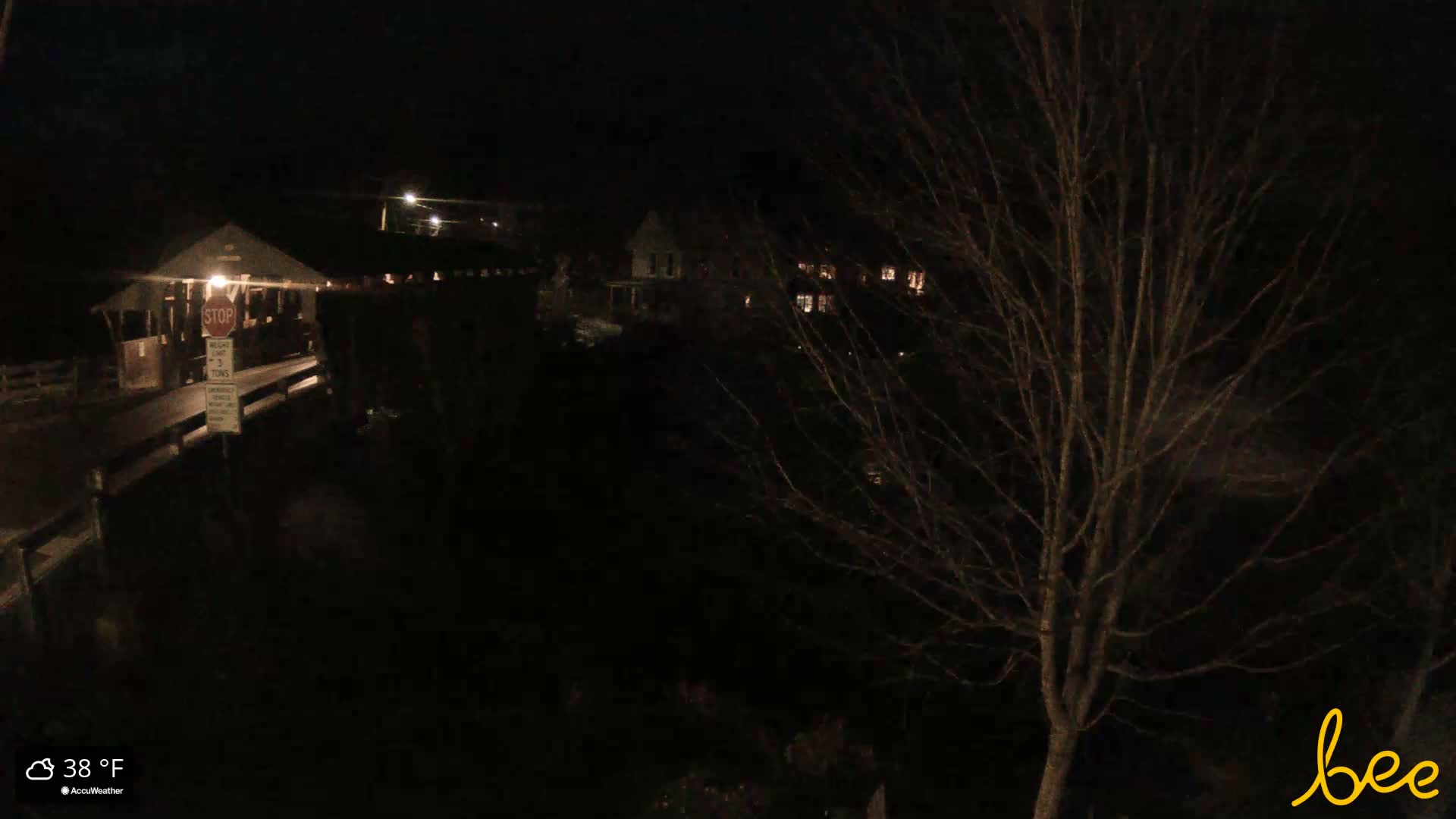 Waitsfield, Mad River Valley Great Eddy Covered Bridge Live Cam -Waitsfield, Washington County, Vermont, USA