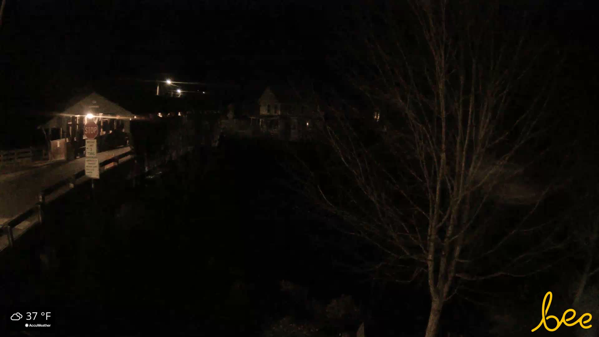 Waitsfield, Mad River Valley Great Eddy Covered Bridge Live Cam -Waitsfield, Washington County, Vermont, USA