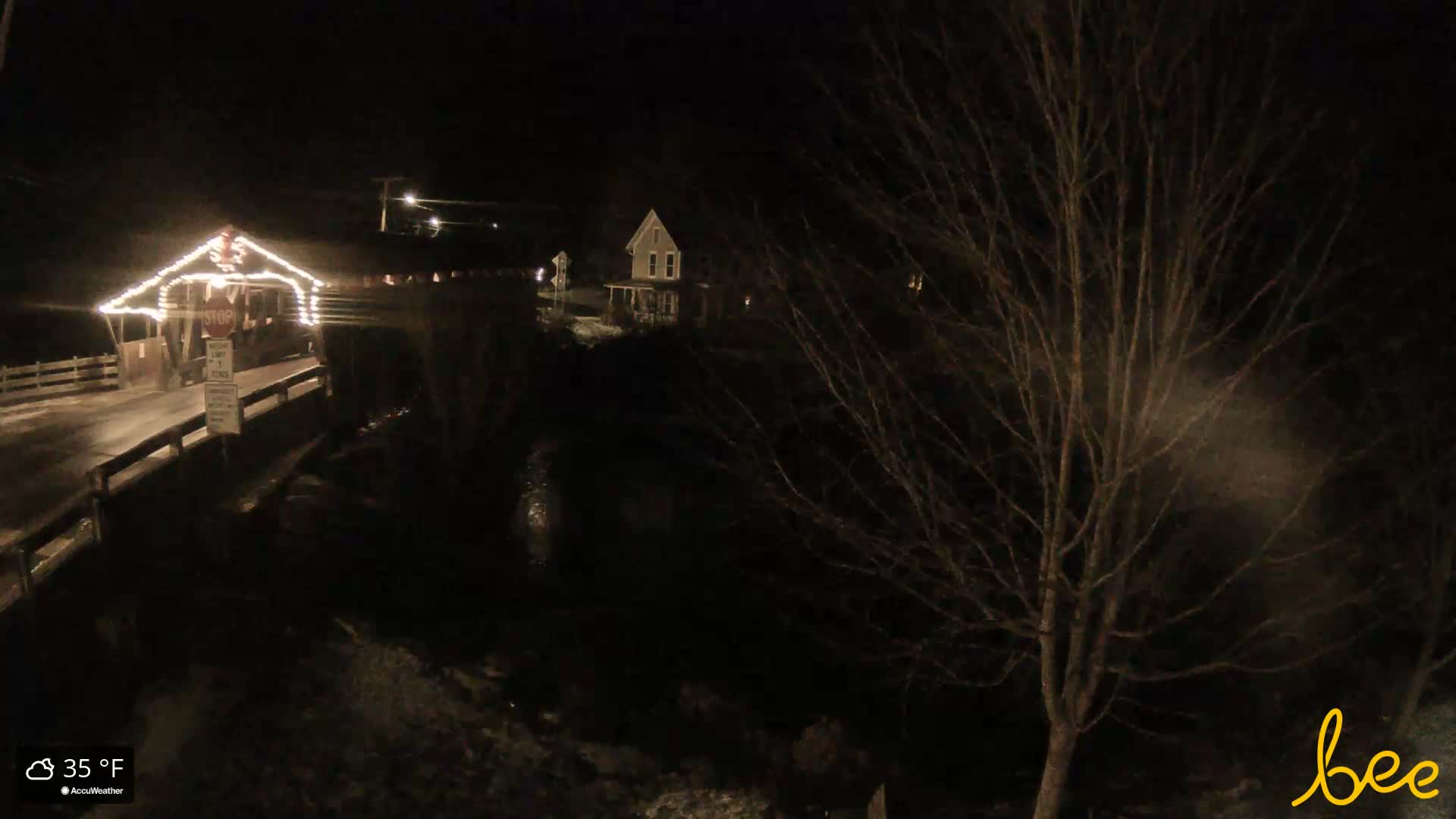 Waitsfield, Mad River Valley Great Eddy Covered Bridge Live Cam -Waitsfield, Washington County, Vermont, USA