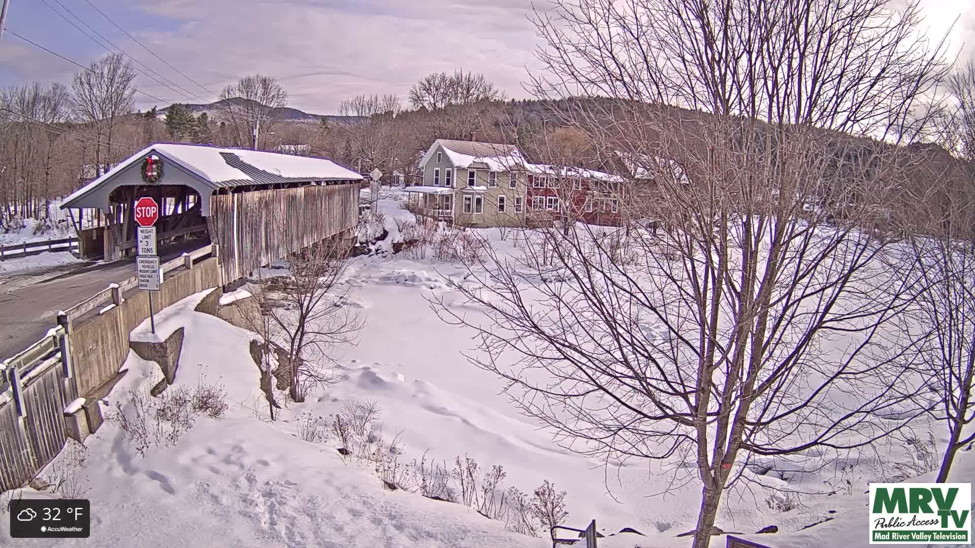 Waitsfield, Mad River Valley Great Eddy Covered Bridge Live Cam -Waitsfield, Washington County, Vermont, USA