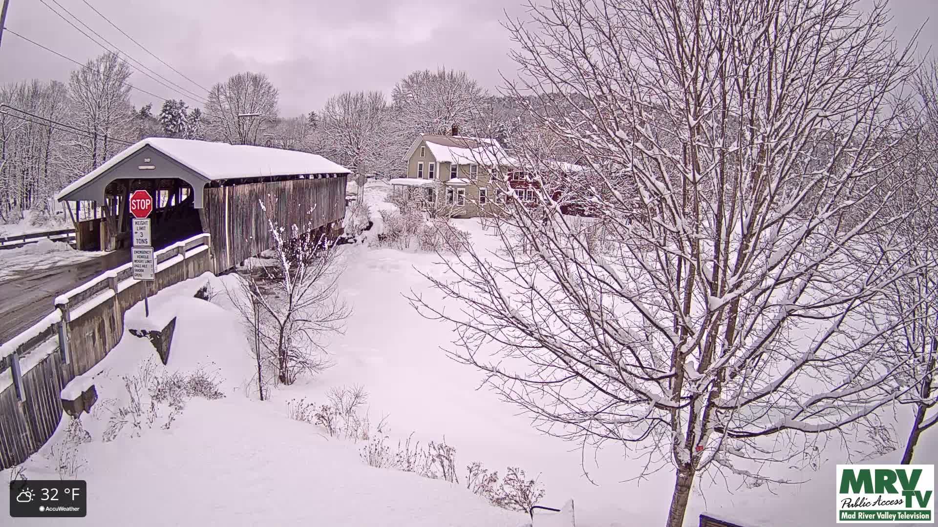 Waitsfield, Mad River Valley Great Eddy Covered Bridge Live Cam -Waitsfield, Washington County, Vermont, USA