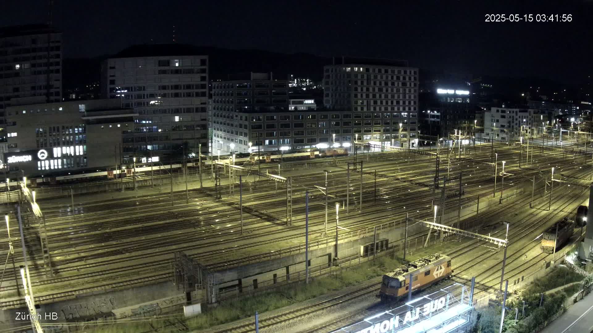Zurich City & Zürich HB Main Train Station Live Cam - (Kreis 4)Aussersihl, Zurich, Switzerland