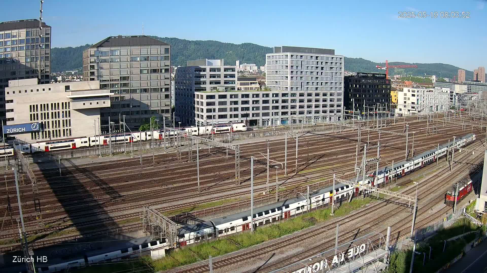 Zurich City & Zürich HB Main Train Station Live Cam - (Kreis 4)Aussersihl, Zurich, Switzerland