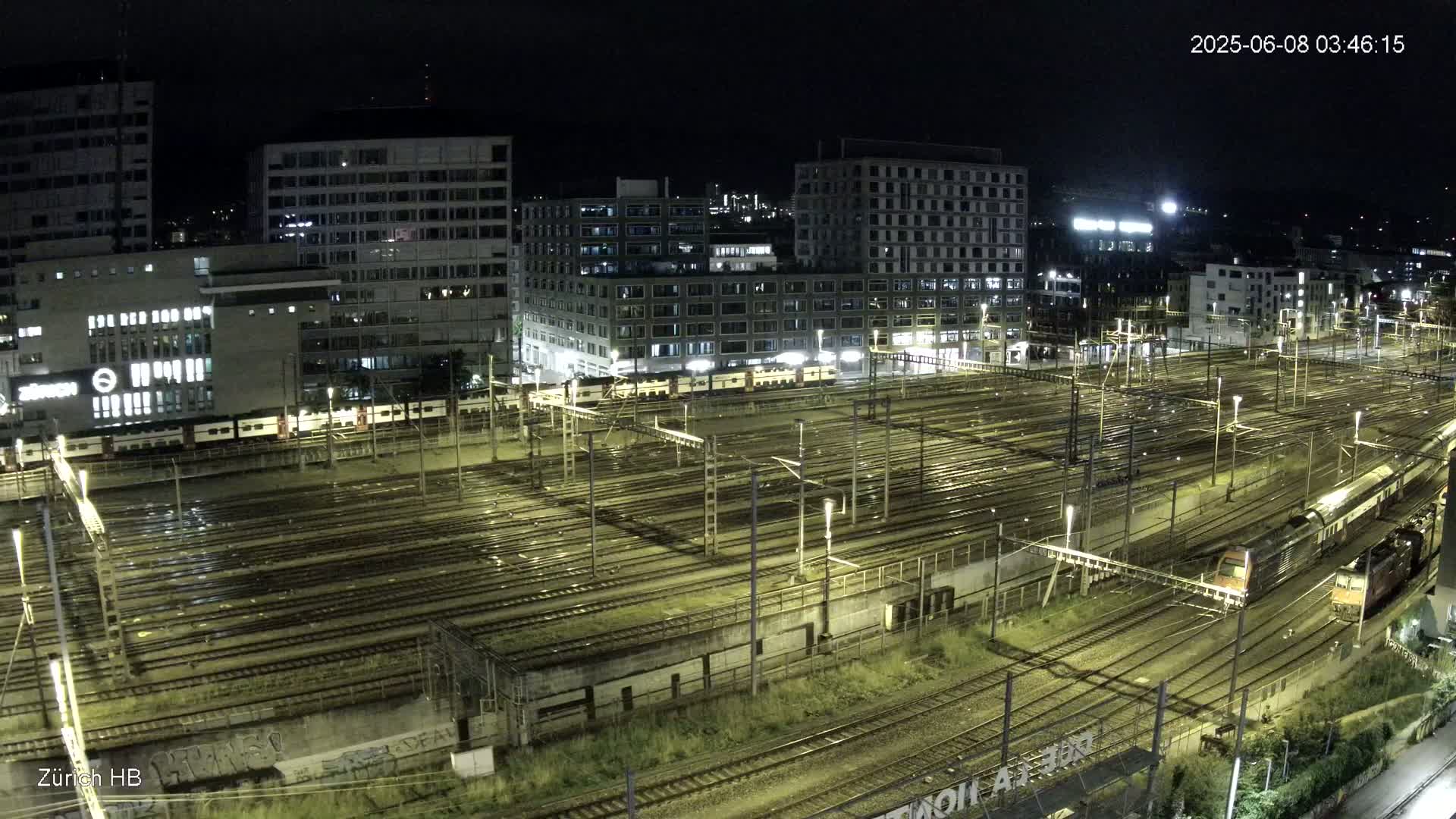 Zurich City & Zürich HB Main Train Station Live Cam - (Kreis 4)Aussersihl, Zurich, Switzerland