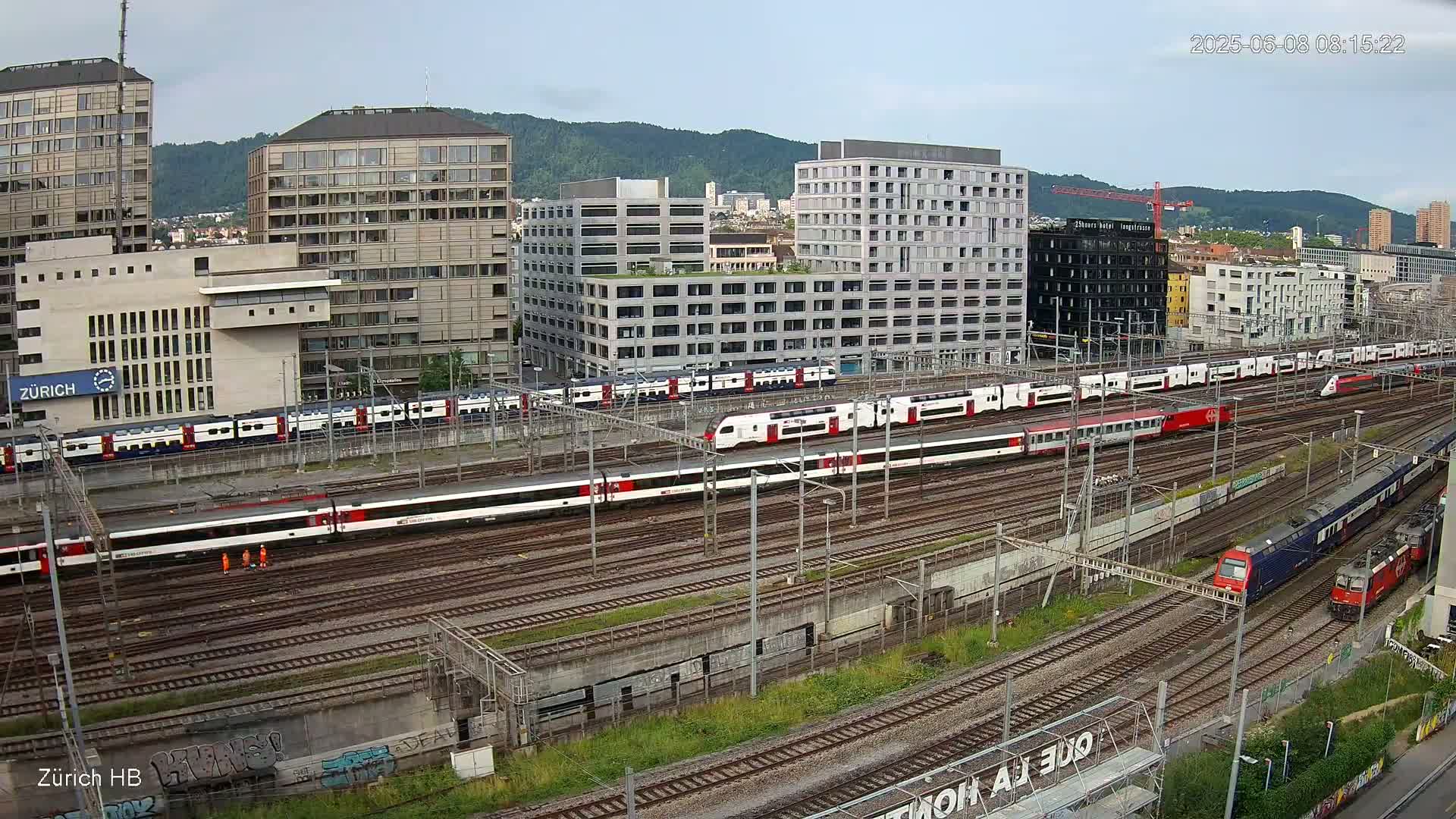 Zurich City & Zürich HB Main Train Station Live Cam - (Kreis 4)Aussersihl, Zurich, Switzerland