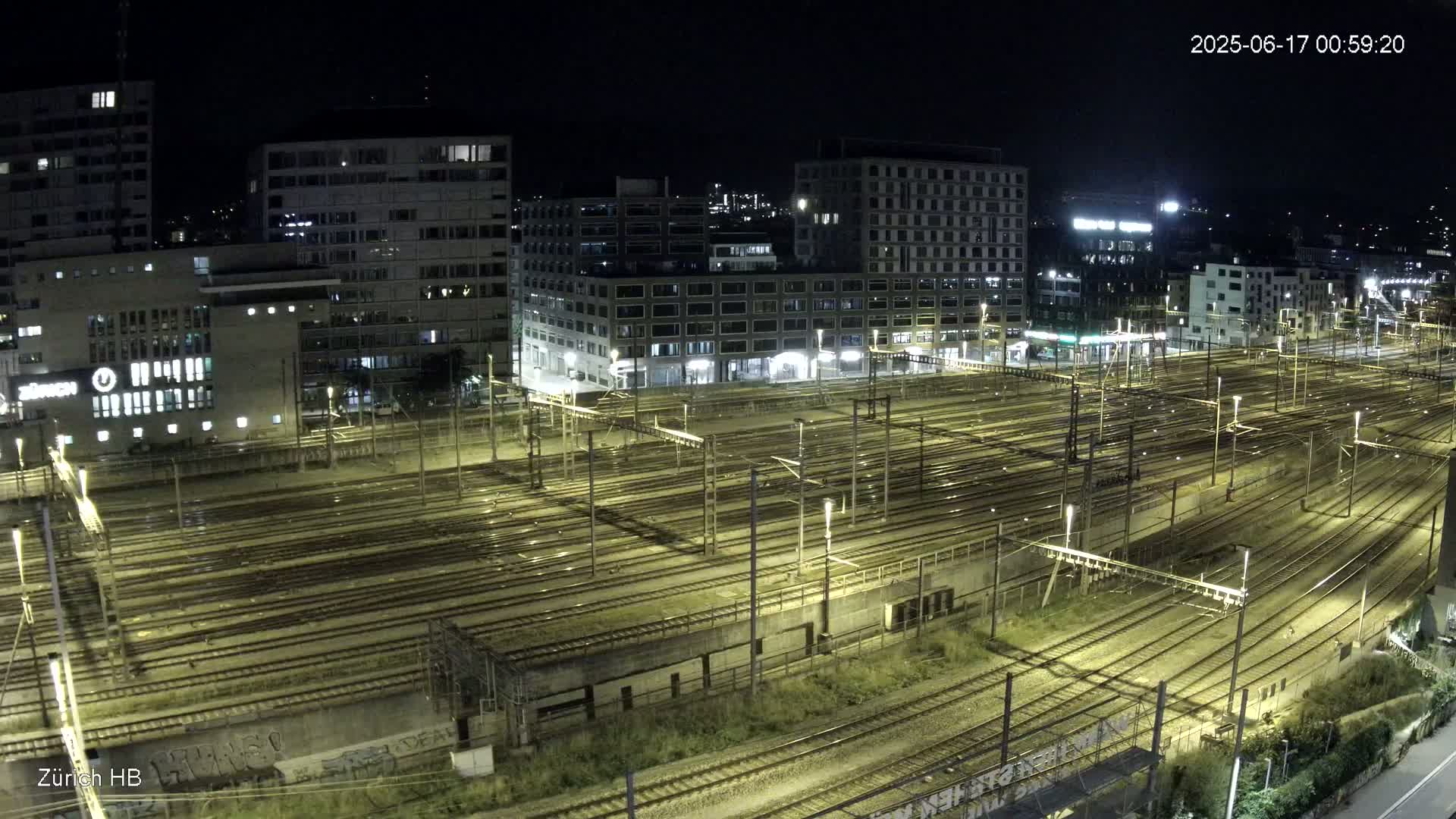Zurich City & Zürich HB Main Train Station Live Cam - (Kreis 4)Aussersihl, Zurich, Switzerland