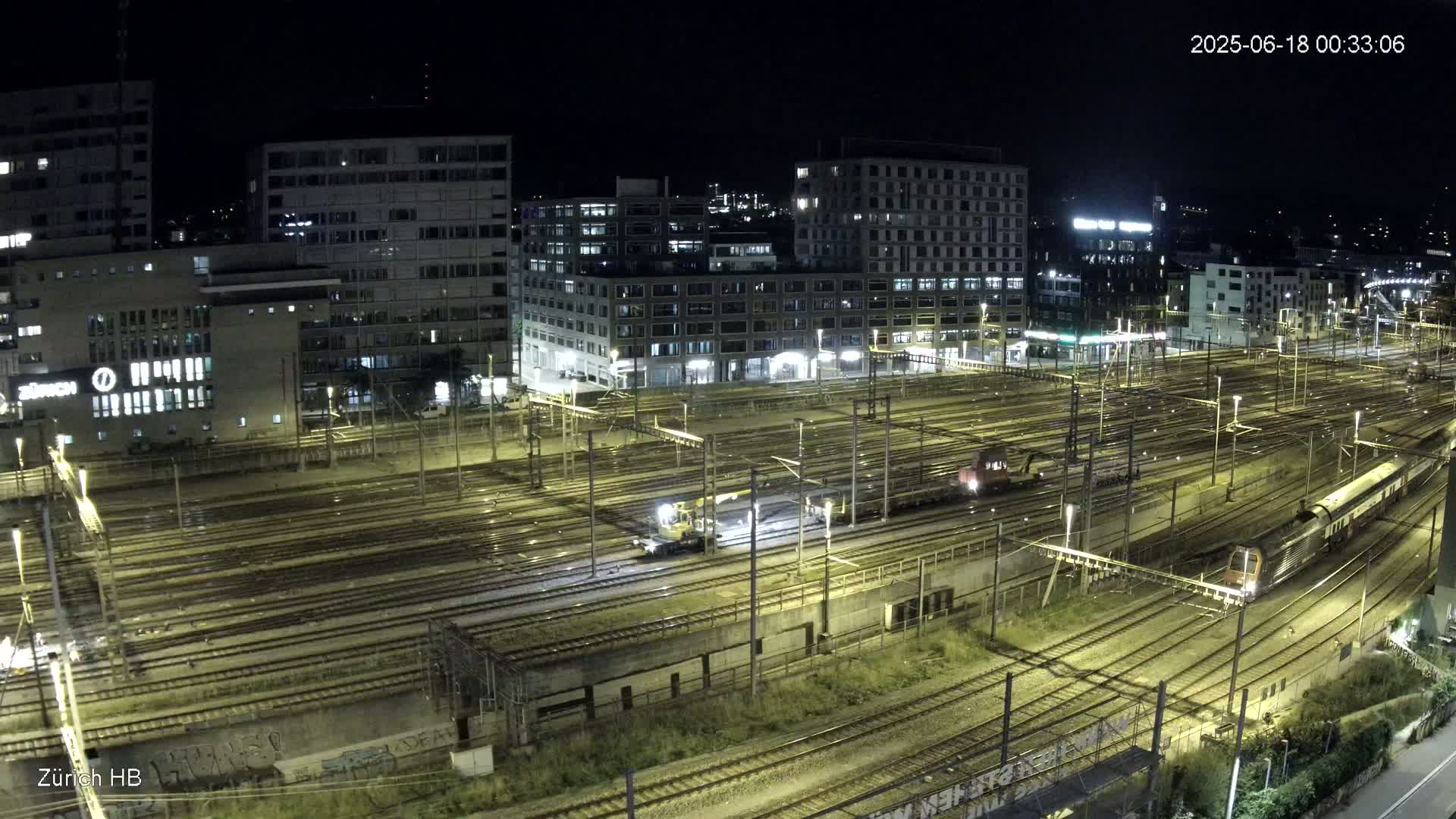 Zurich City & Zürich HB Main Train Station Live Cam - (Kreis 4)Aussersihl, Zurich, Switzerland