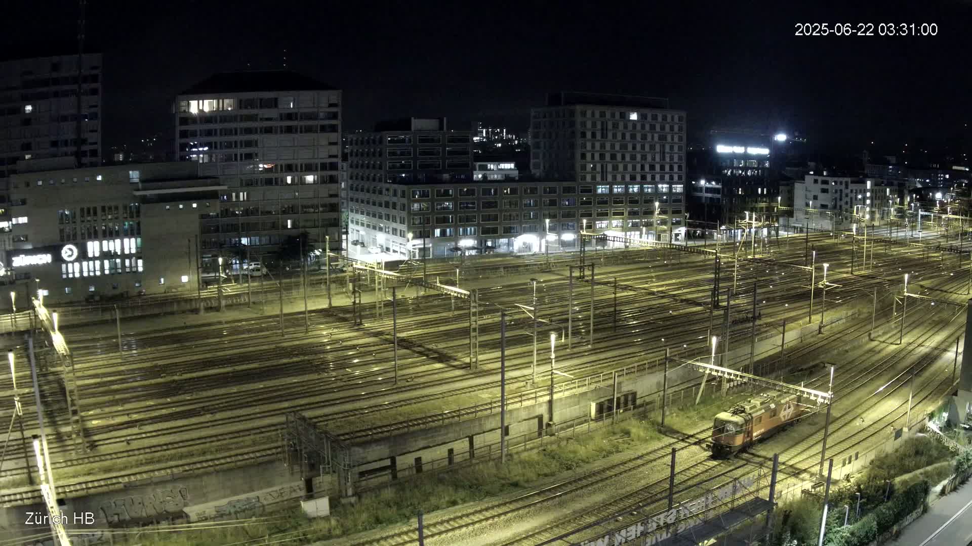 Zurich City & Zürich HB Main Train Station Live Cam - (Kreis 4)Aussersihl, Zurich, Switzerland