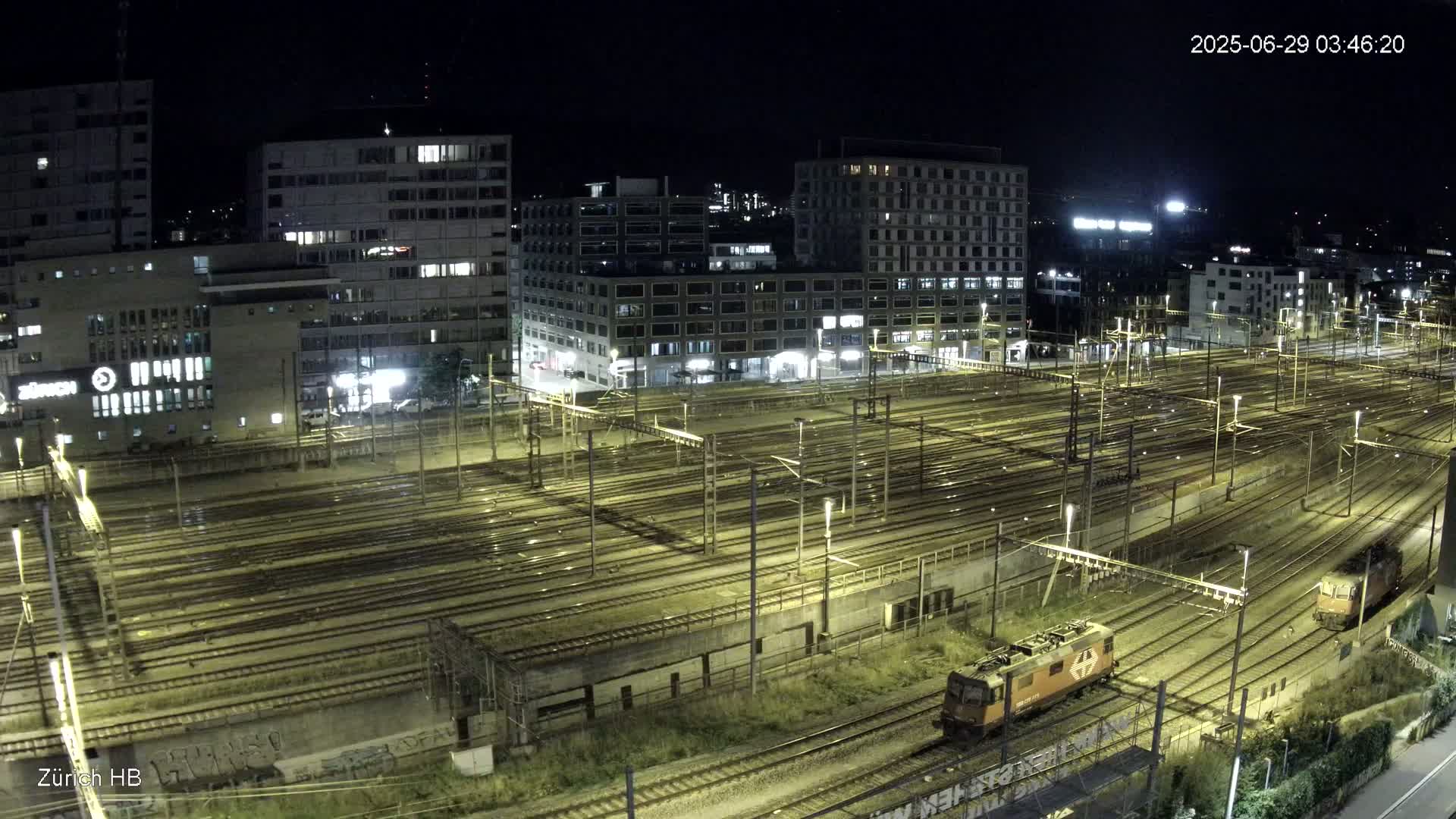 Zurich City & Zürich HB Main Train Station Live Cam - (Kreis 4)Aussersihl, Zurich, Switzerland