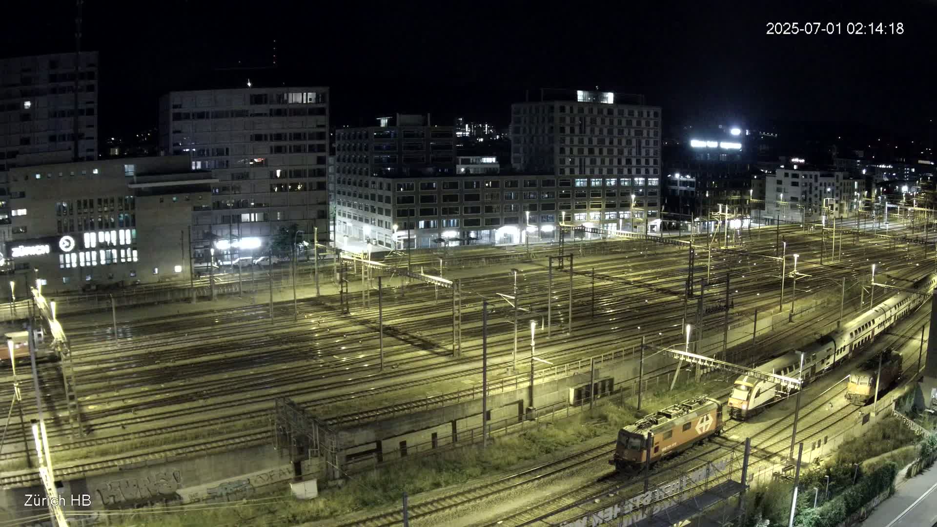 Zurich City & Zürich HB Main Train Station Live Cam - (Kreis 4)Aussersihl, Zurich, Switzerland