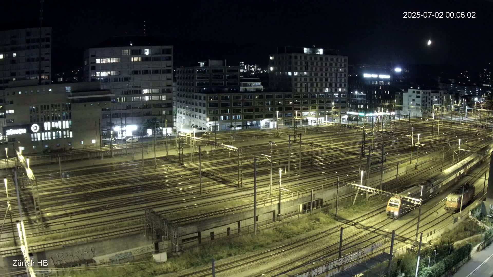 Zurich City & Zürich HB Main Train Station Live Cam - (Kreis 4)Aussersihl, Zurich, Switzerland