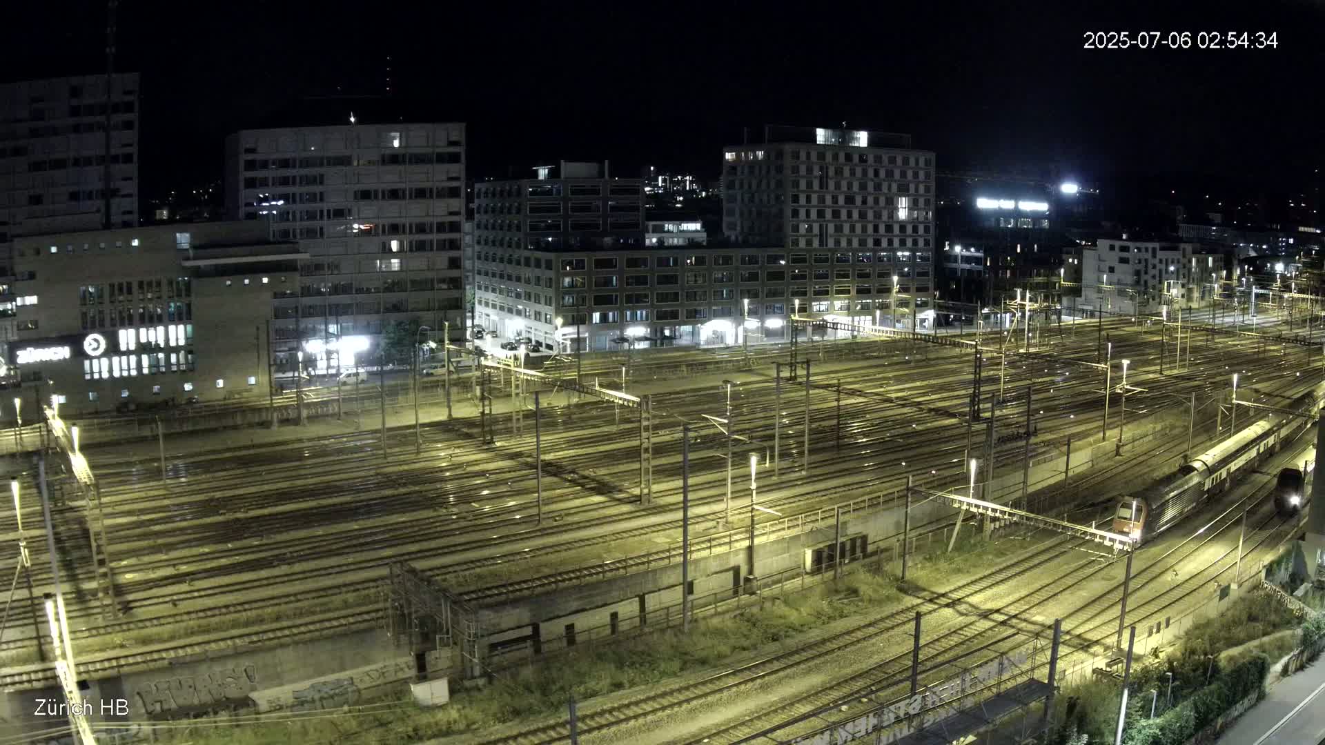 Zurich City & Zürich HB Main Train Station Live Cam - (Kreis 4)Aussersihl, Zurich, Switzerland