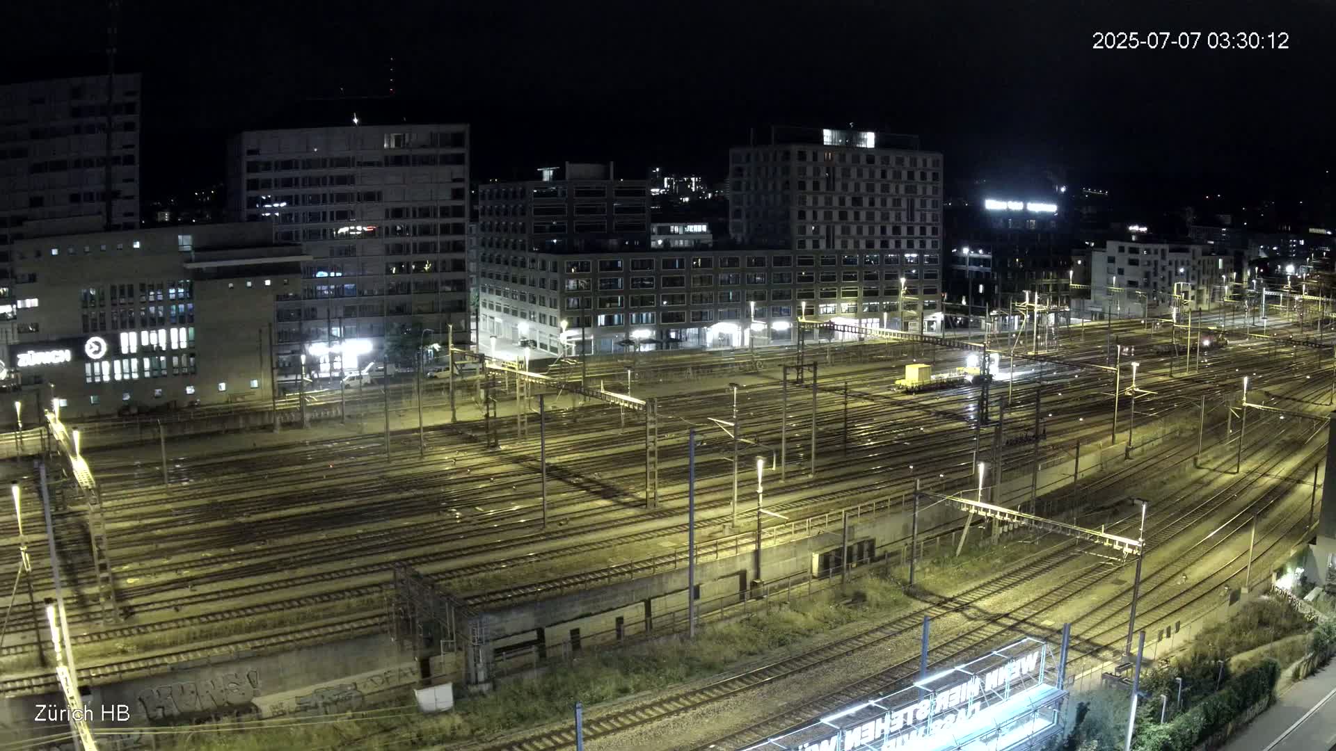 Zurich City & Zürich HB Main Train Station Live Cam - (Kreis 4)Aussersihl, Zurich, Switzerland