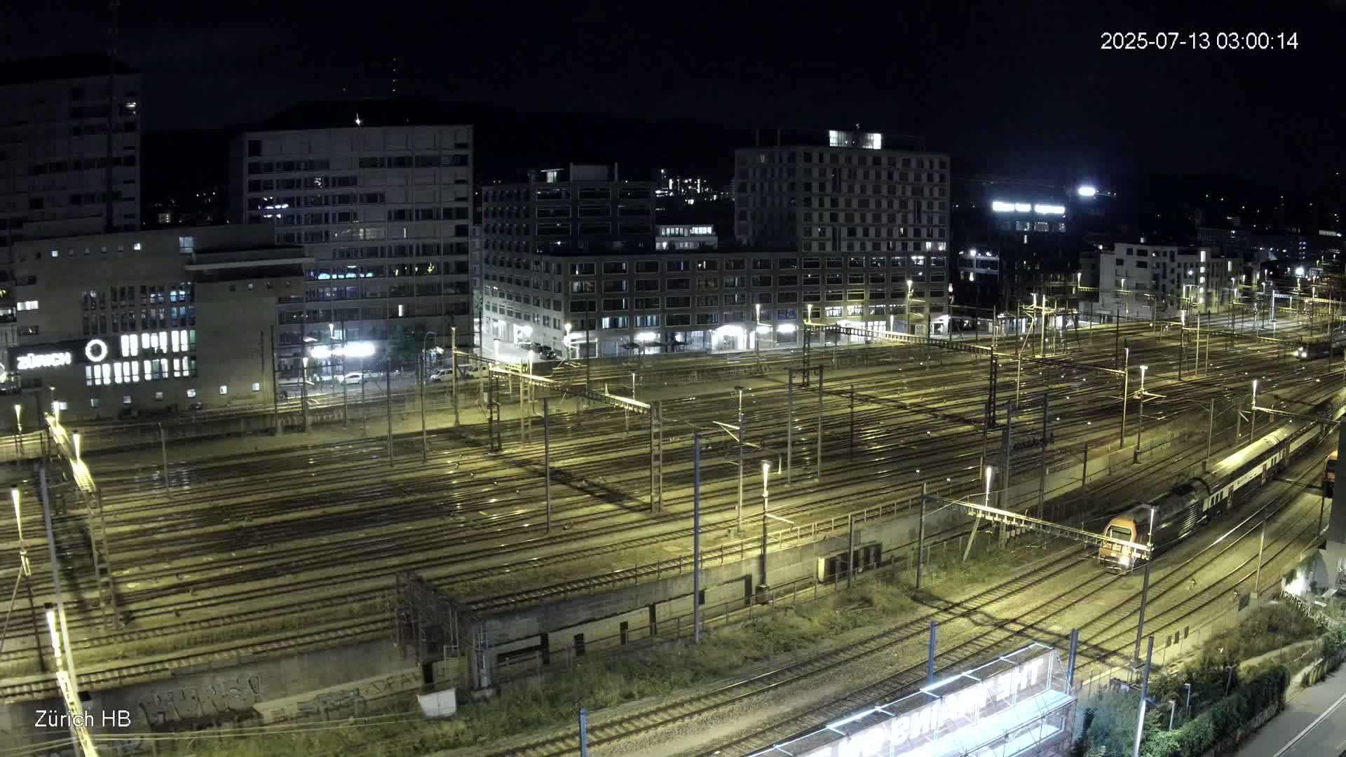 Zurich City & Zürich HB Main Train Station Live Cam - (Kreis 4)Aussersihl, Zurich, Switzerland