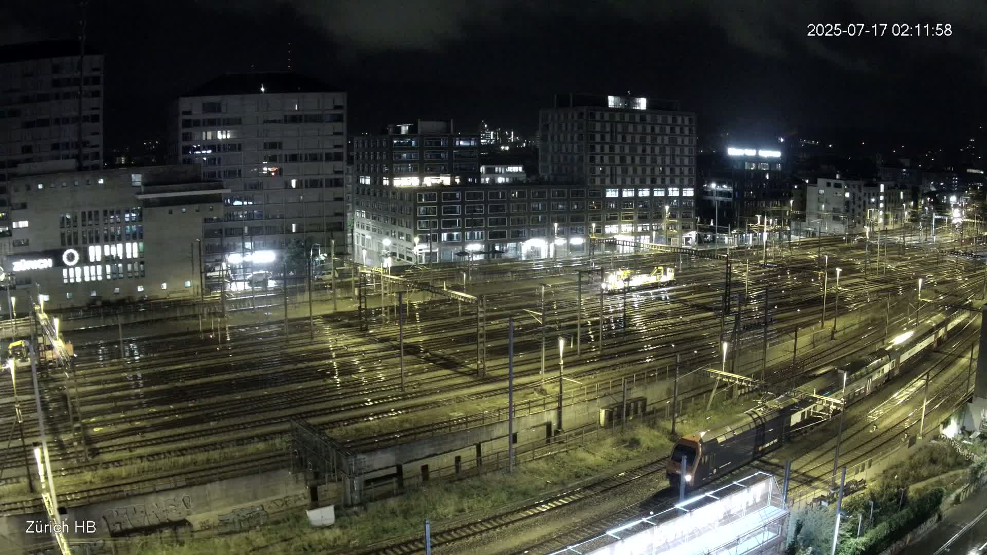 Zurich City & Zürich HB Main Train Station Live Cam - (Kreis 4)Aussersihl, Zurich, Switzerland