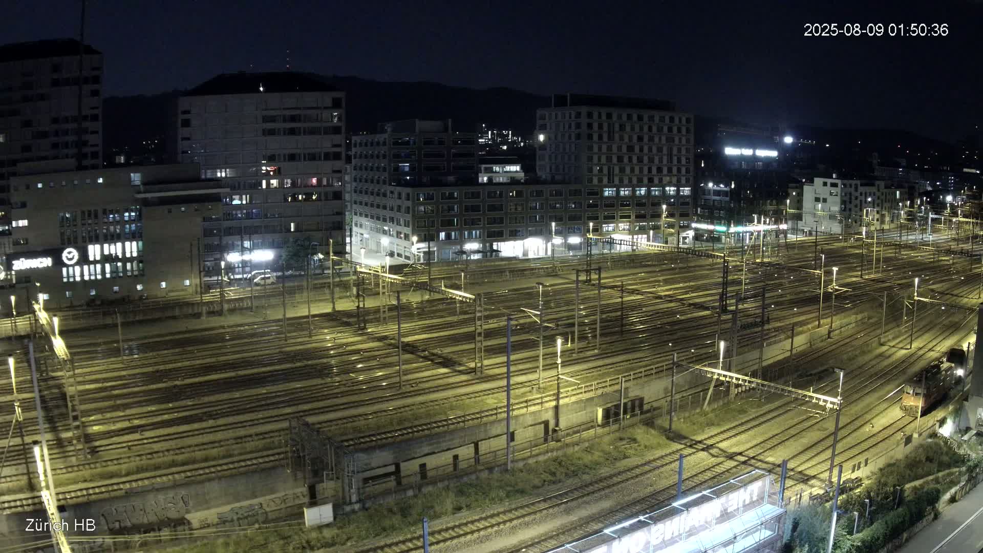 Zurich City & Zürich HB Main Train Station Live Cam - (Kreis 4)Aussersihl, Zurich, Switzerland