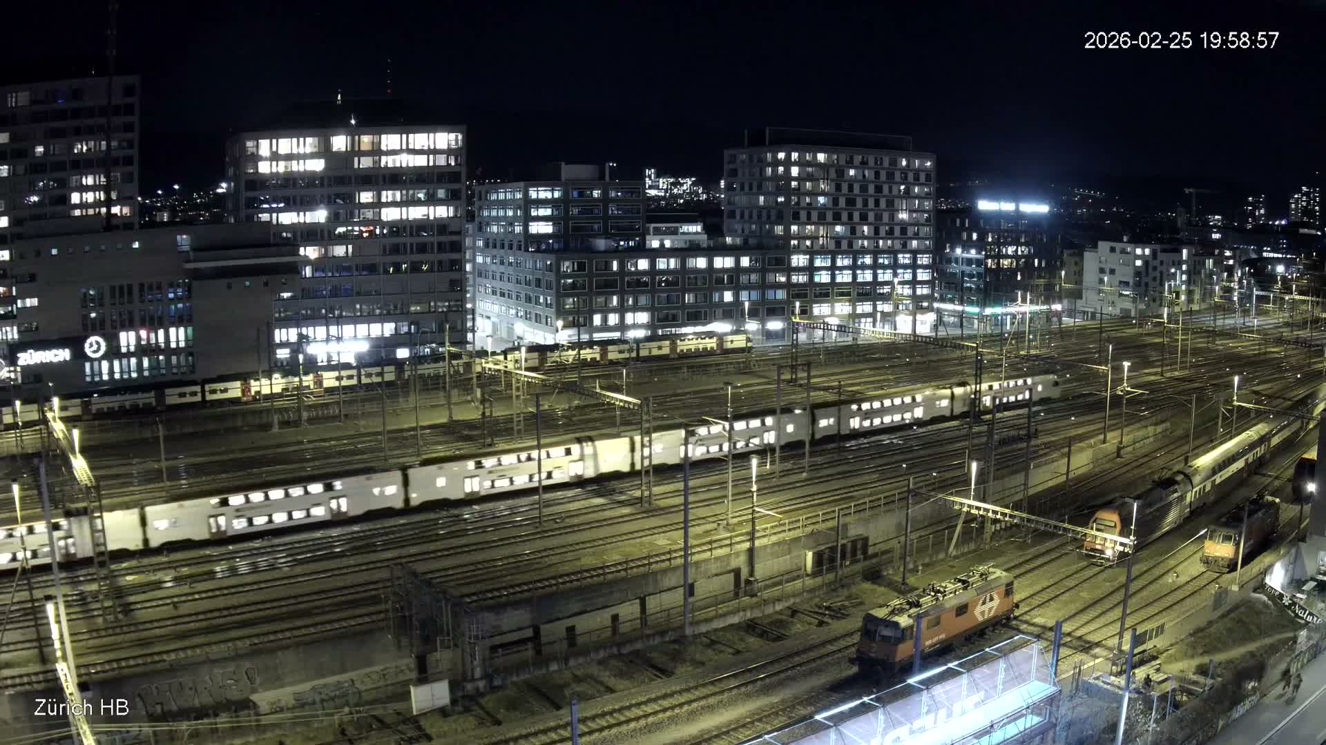 Zurich City & Zürich HB Main Train Station Live Cam - (Kreis 4)Aussersihl, Zurich, Switzerland
