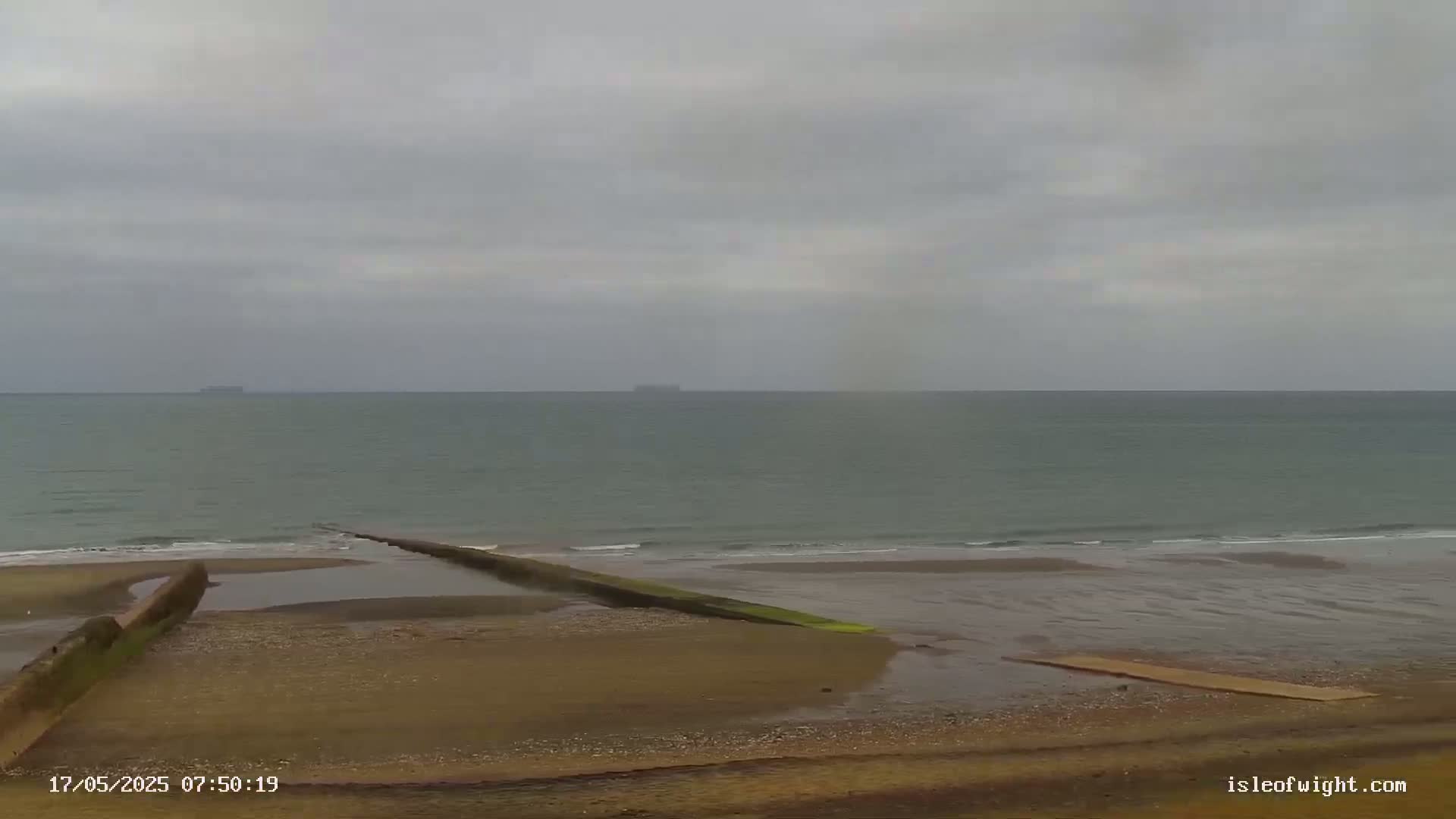 Sandown Beach Live Cam -Sandown, Isle of Wight, South East, England, United Kingdom