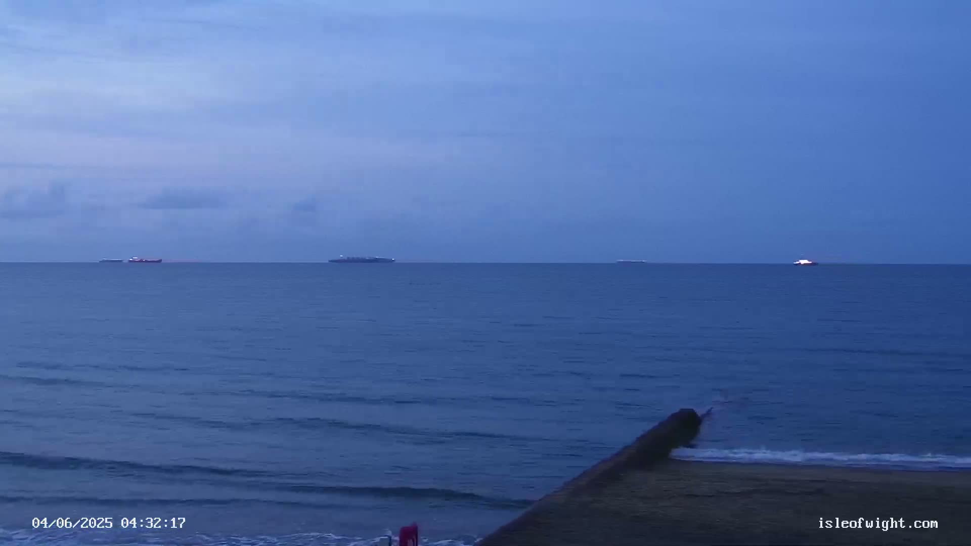 Sandown Beach Live Cam -Sandown, Isle of Wight, South East, England, United Kingdom