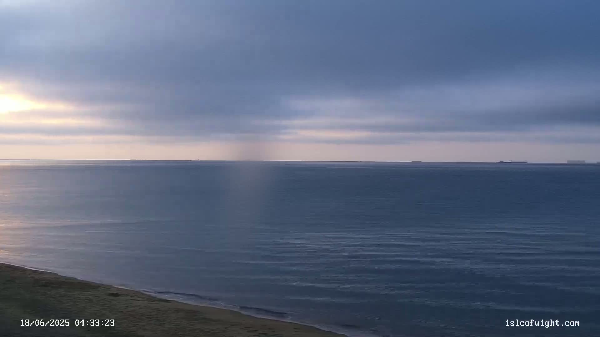 Sandown Beach Live Cam -Sandown, Isle of Wight, South East, England, United Kingdom