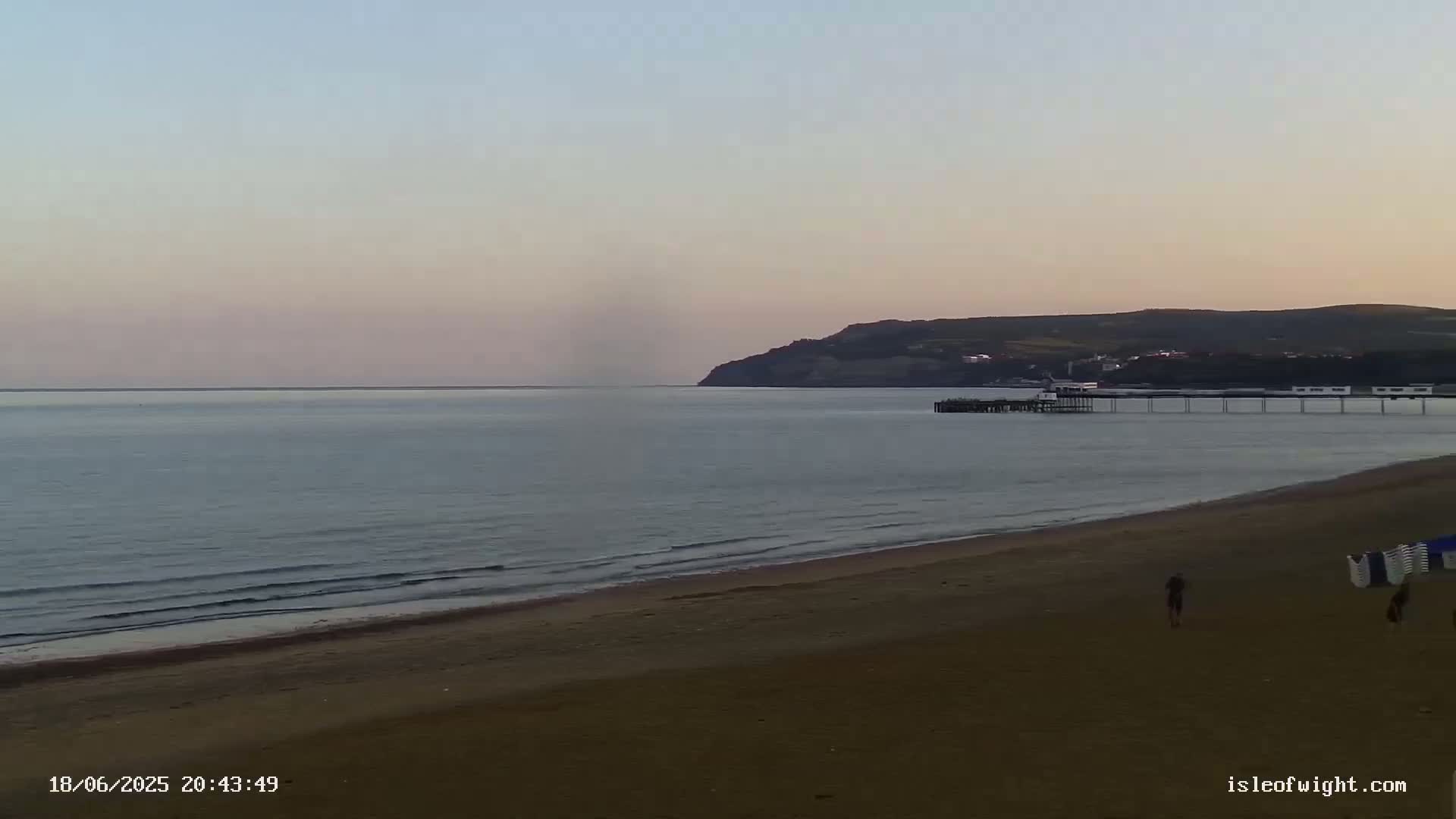 Sandown Beach Live Cam -Sandown, Isle of Wight, South East, England, United Kingdom
