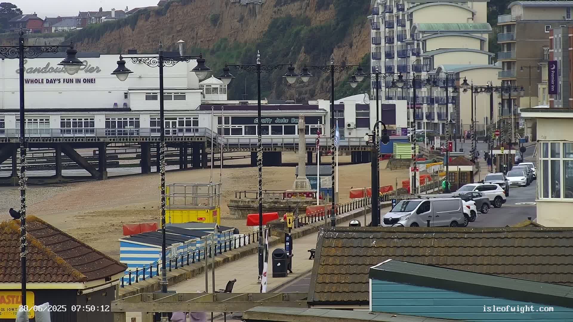 Sandown Beach Live Cam -Sandown, Isle of Wight, South East, England, United Kingdom