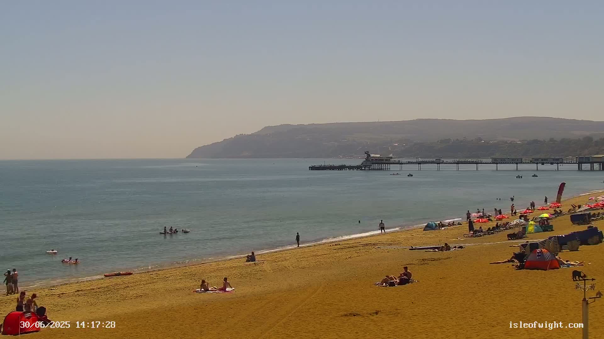 Sandown Beach Live Cam -Sandown, Isle of Wight, South East, England, United Kingdom