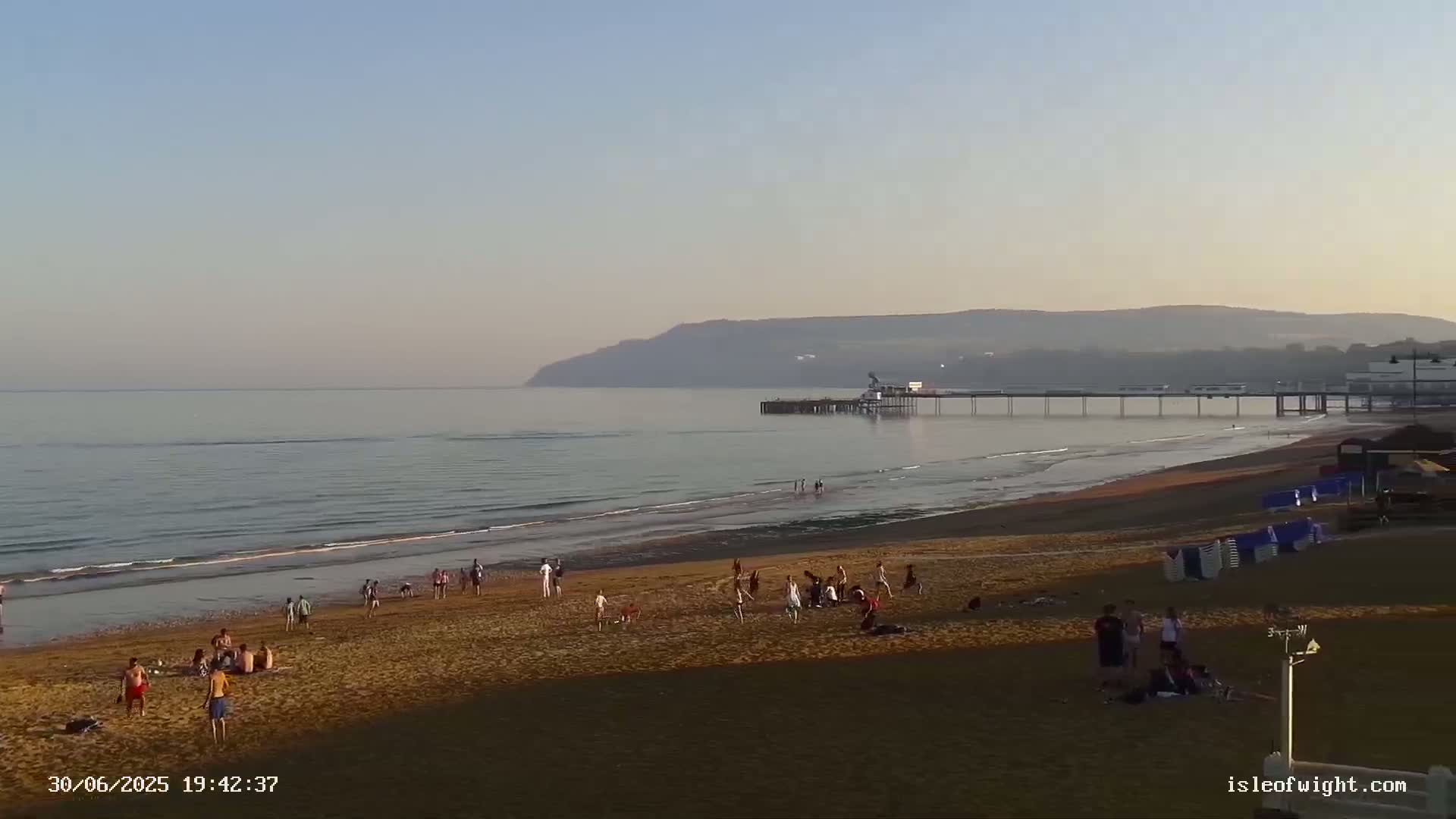Sandown Beach Live Cam -Sandown, Isle of Wight, South East, England, United Kingdom