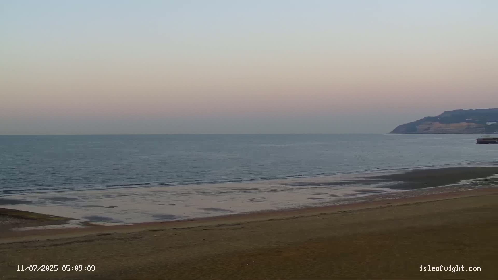 Sandown Beach Live Cam -Sandown, Isle of Wight, South East, England, United Kingdom
