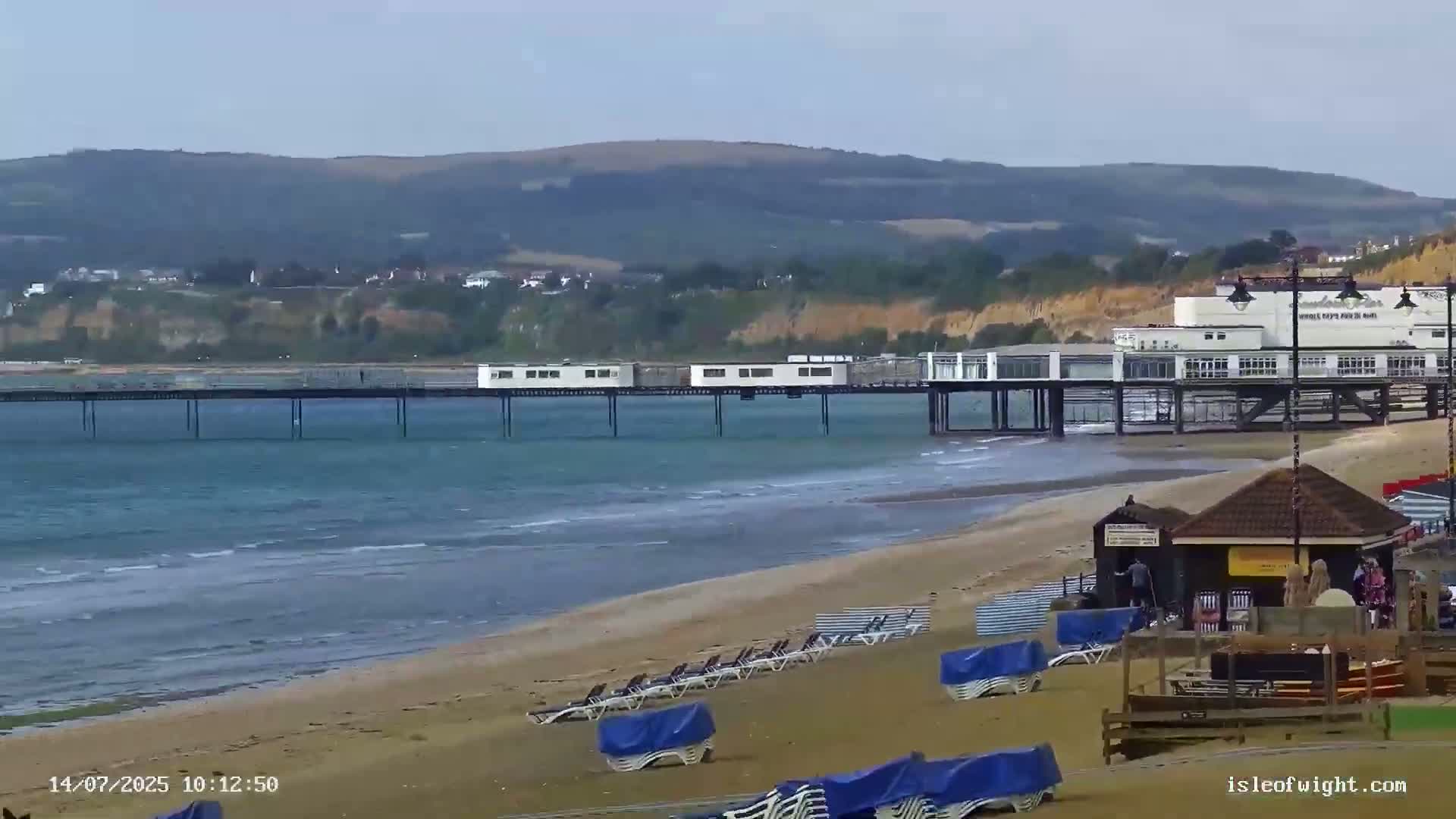 Sandown Beach Live Cam -Sandown, Isle of Wight, South East, England, United Kingdom