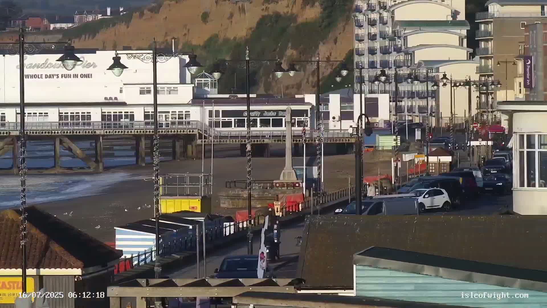 Sandown Beach Live Cam -Sandown, Isle of Wight, South East, England, United Kingdom