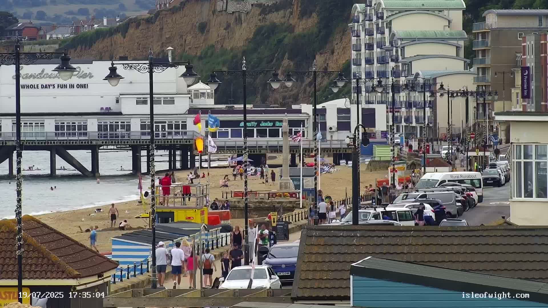 Sandown Beach Live Cam -Sandown, Isle of Wight, South East, England, United Kingdom