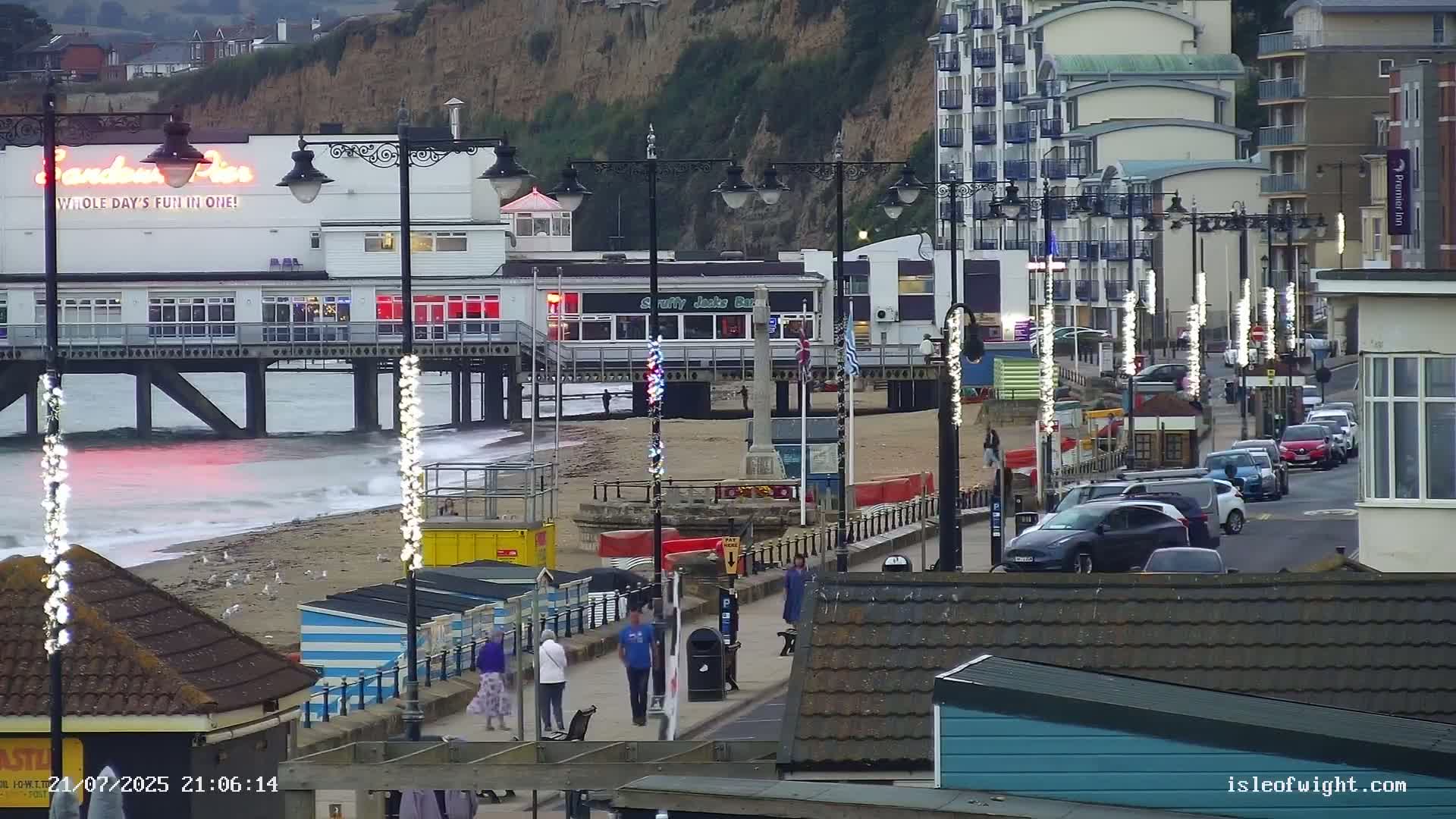 Sandown Beach Live Cam -Sandown, Isle of Wight, South East, England, United Kingdom