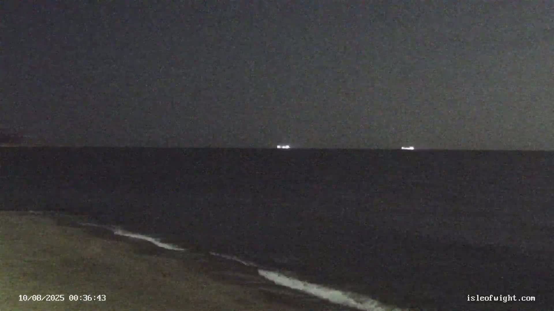 Sandown Beach Live Cam -Sandown, Isle of Wight, South East, England, United Kingdom