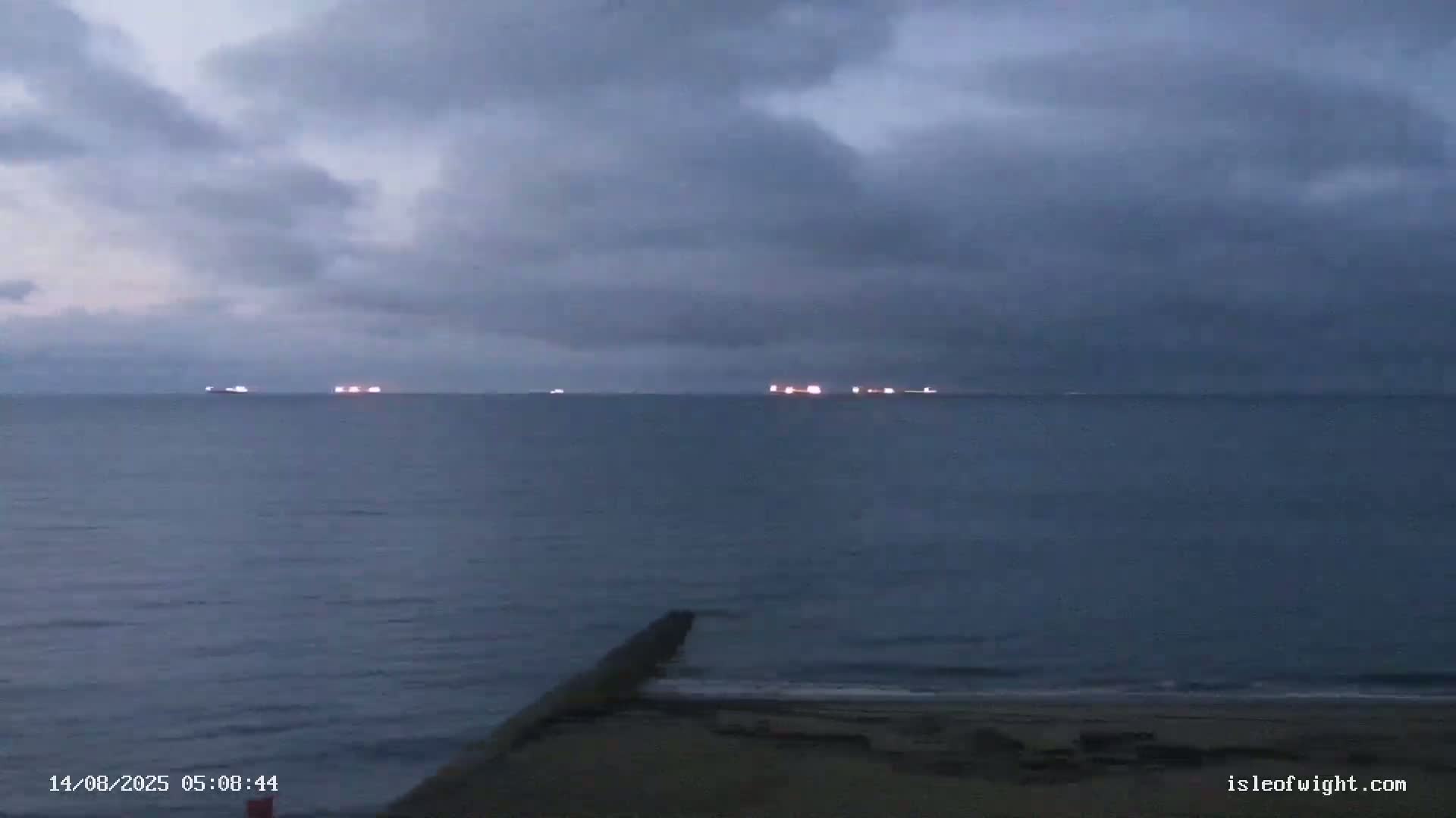 Sandown Beach Live Cam -Sandown, Isle of Wight, South East, England, United Kingdom