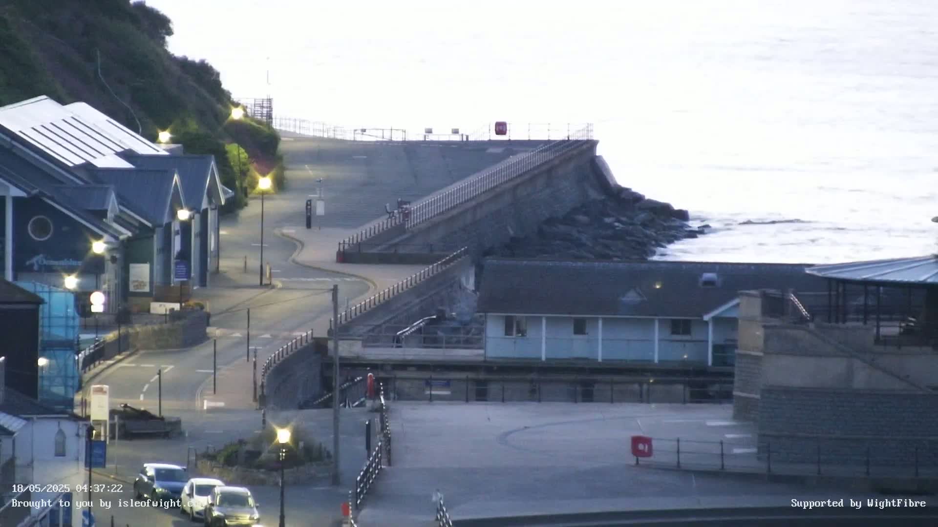 Ventnor Beach Live Cam - Ventnor, Isle of Wight, South East, England, United Kingdom